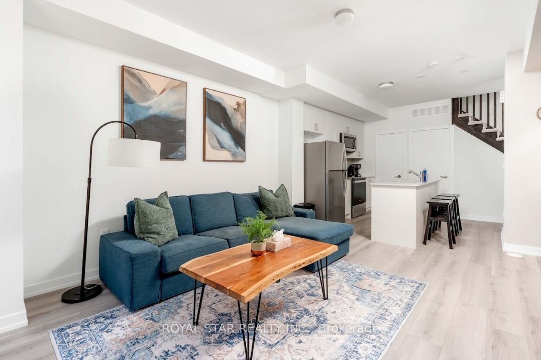 Unit 202 - 3562 Conolial Drive, Mississauga 3