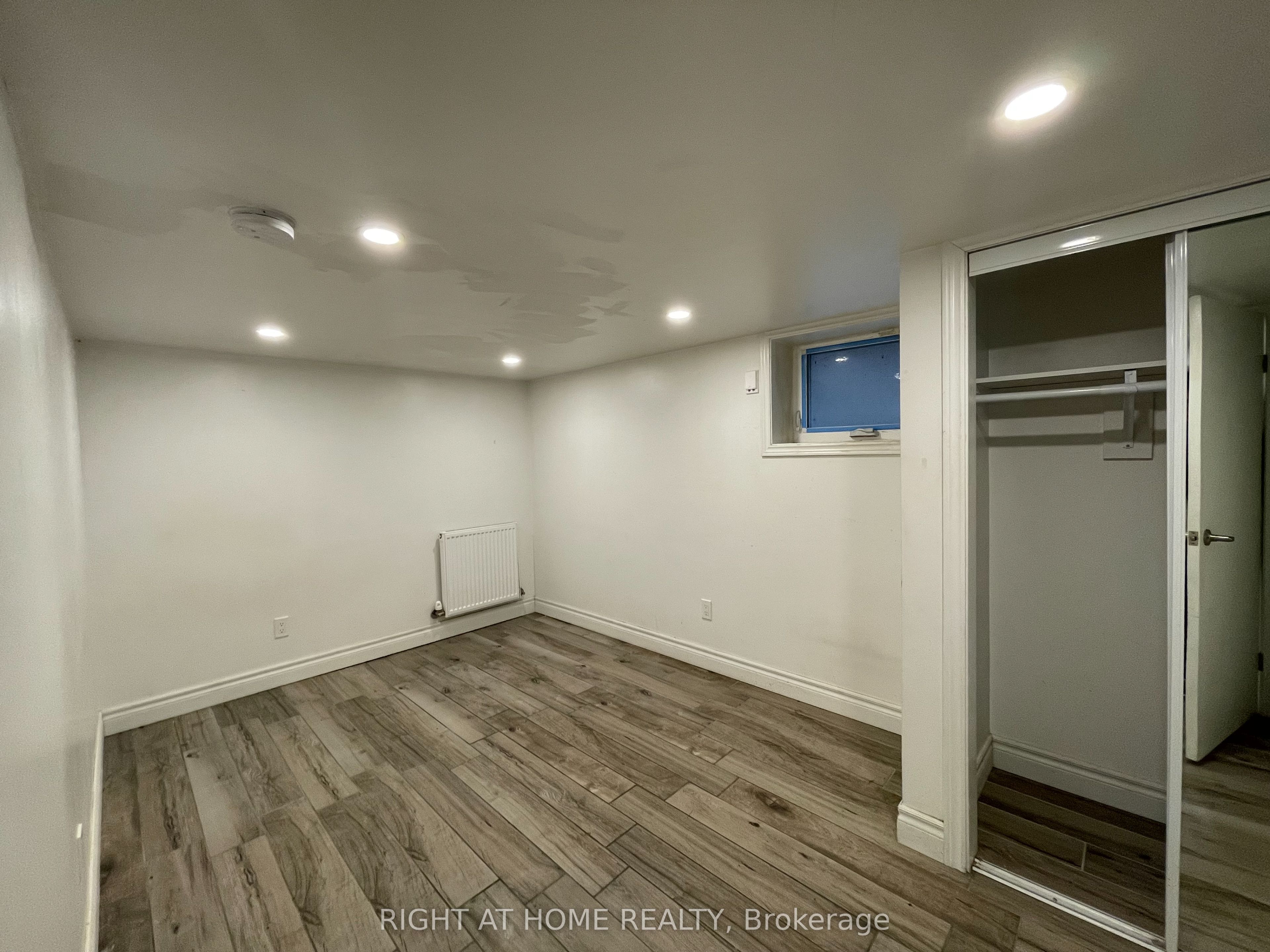 Unit B - 755 Dupont Street, Toronto 4