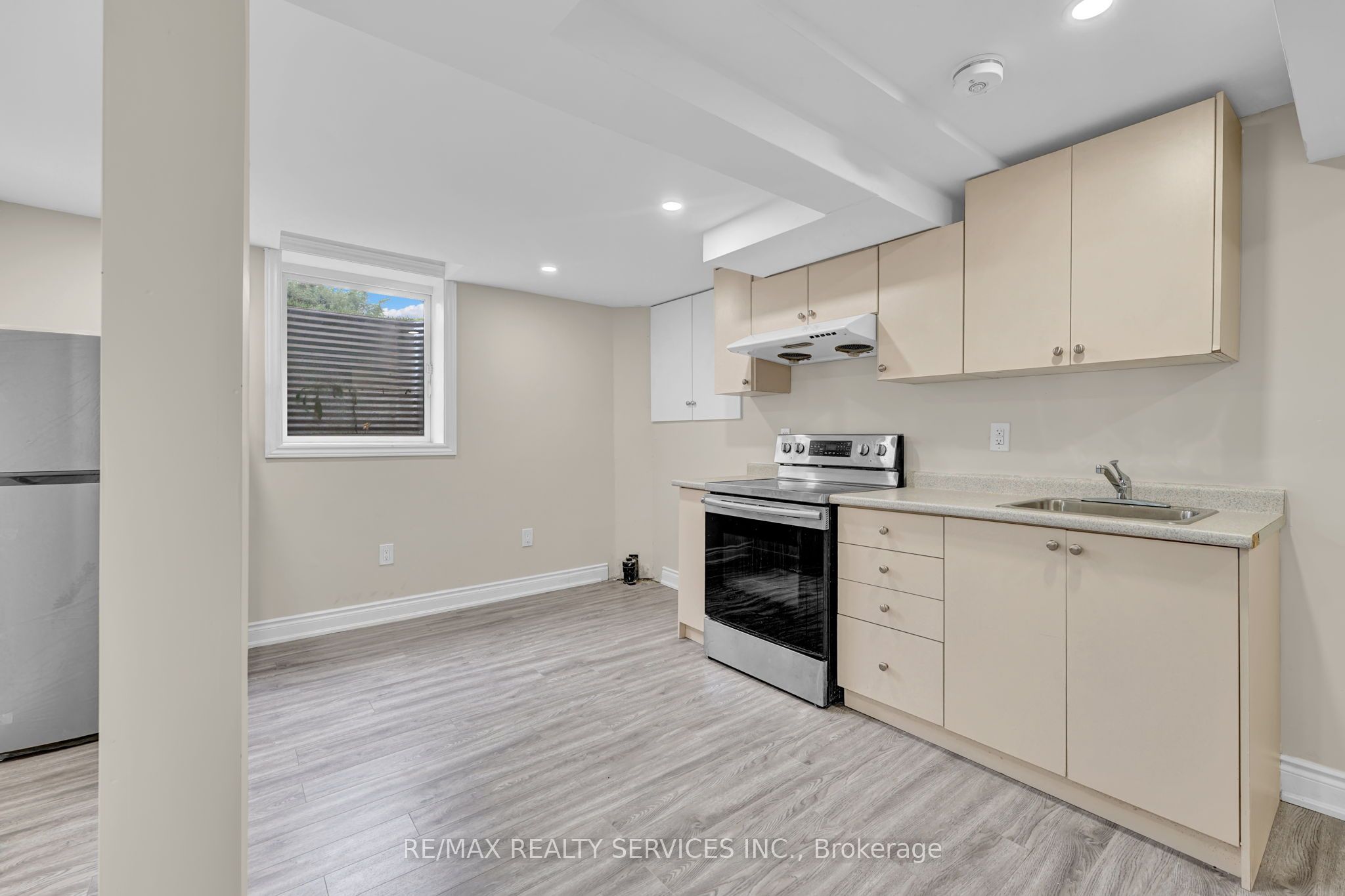 29 Hector Court, Brampton 3