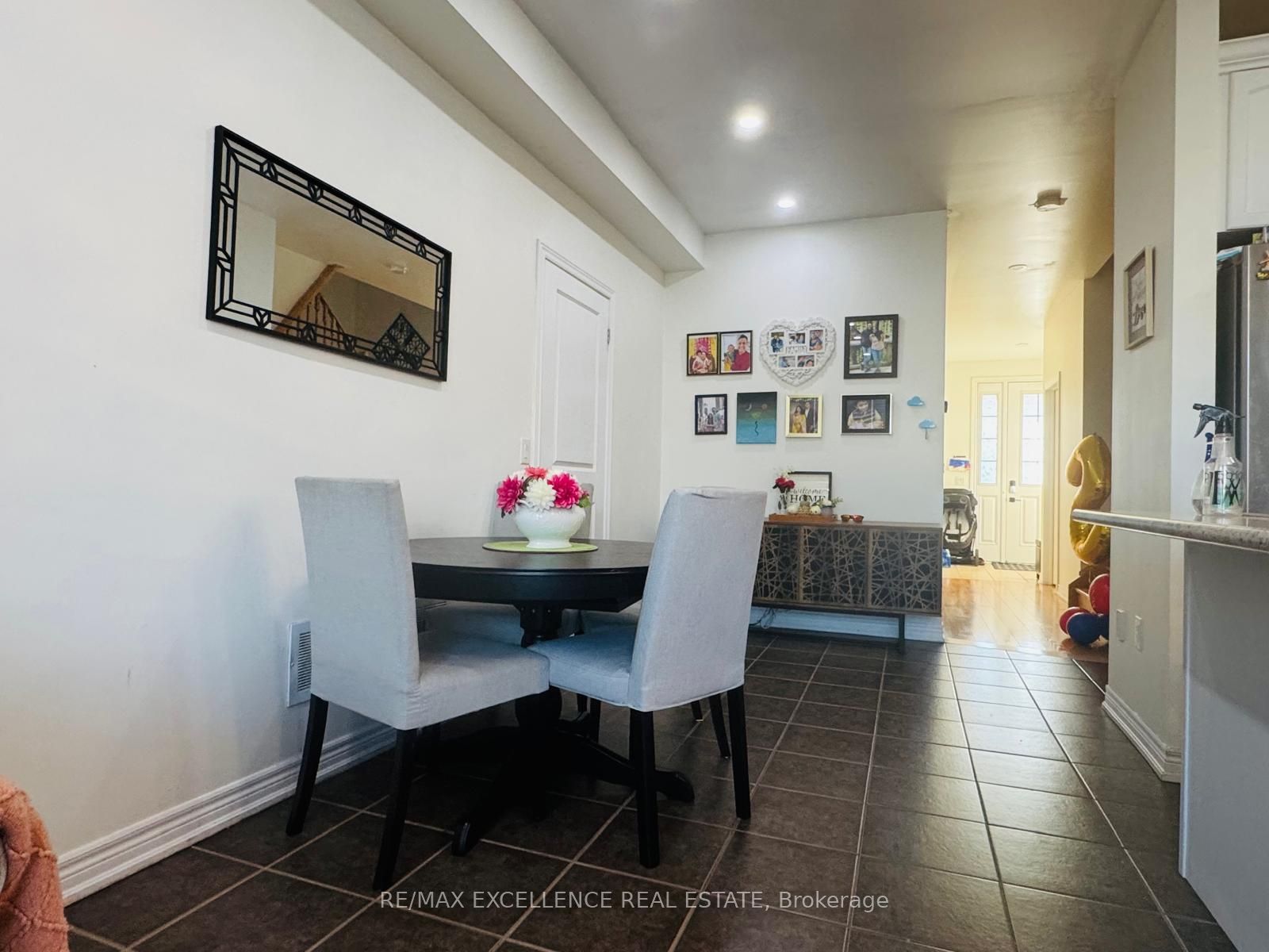 37 Dufay Road, Brampton 4