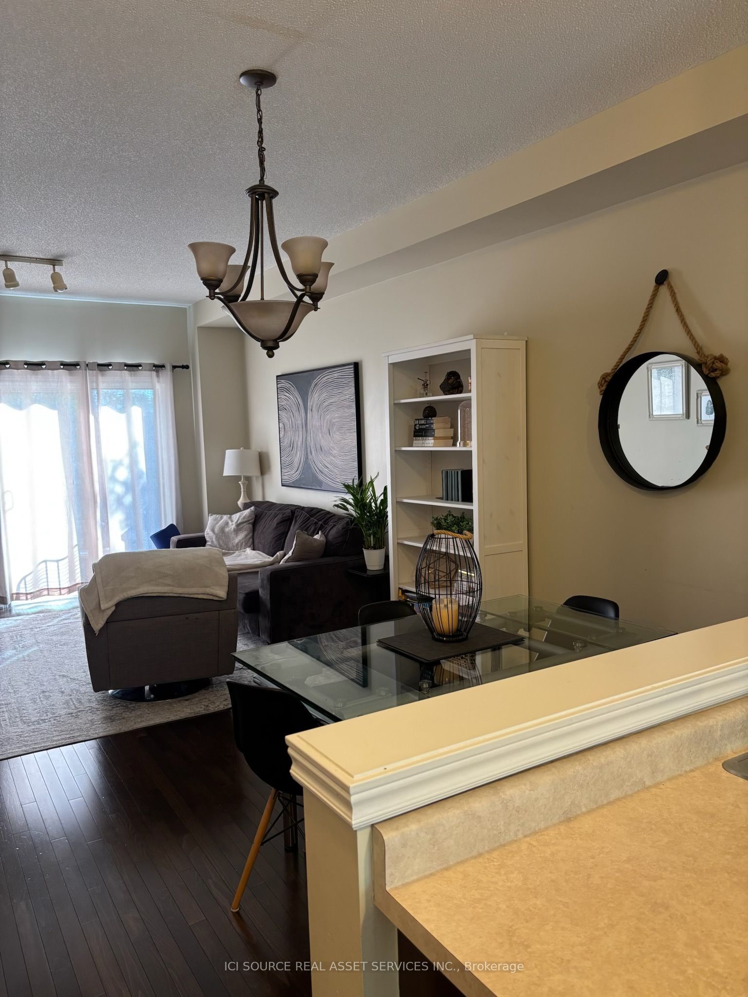674 Rowley Common, Burlington 3