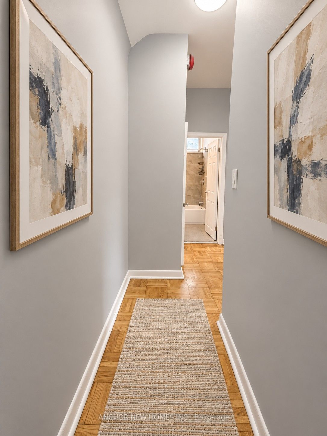 Unit 3 Lower Level - 3 Hartham Place, North York 3