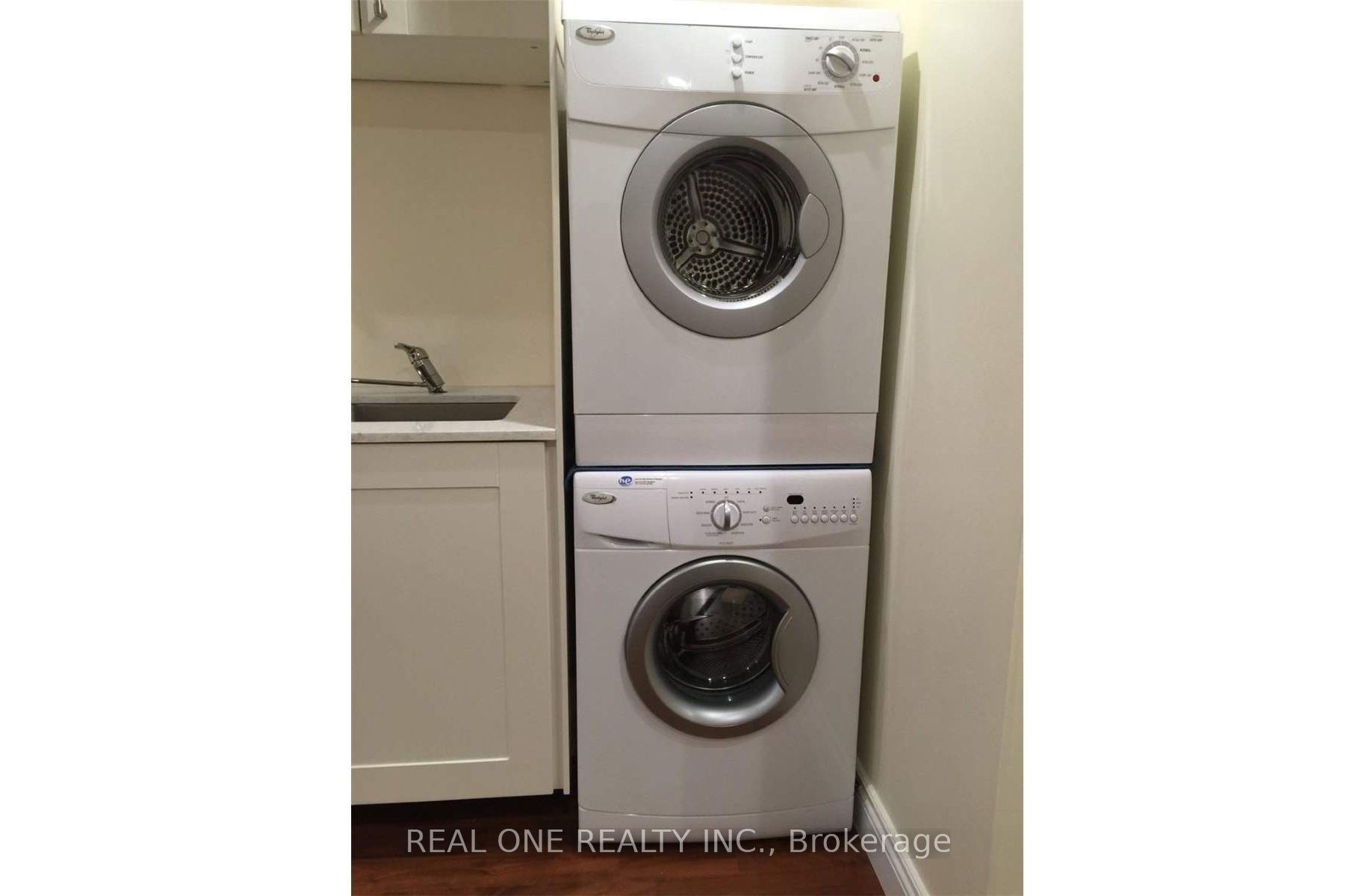 Unit Bsmt - 58 Sewell Drive, Oakville 5