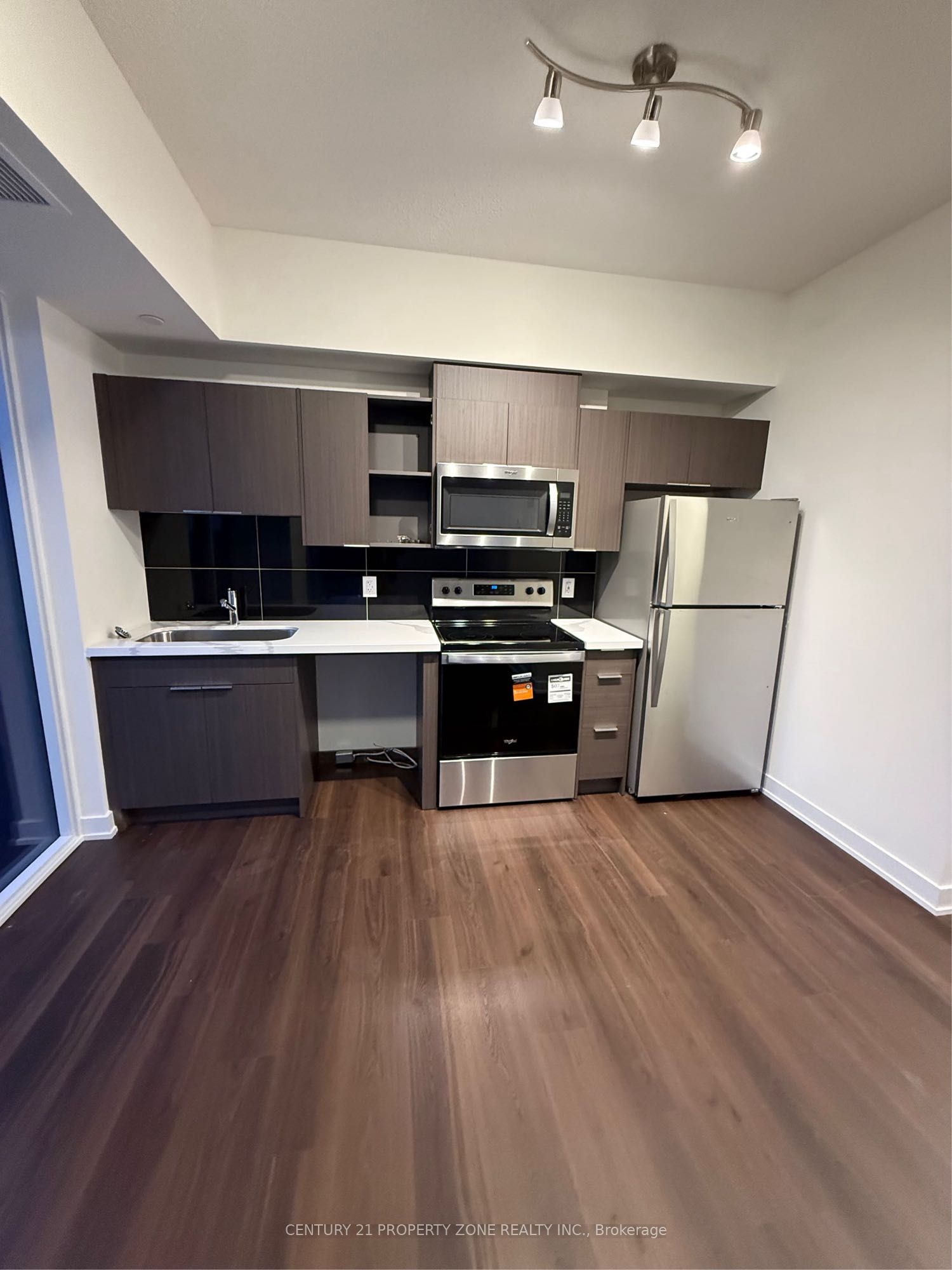 Unit 1009 - 2825 Jane Street, North York 3