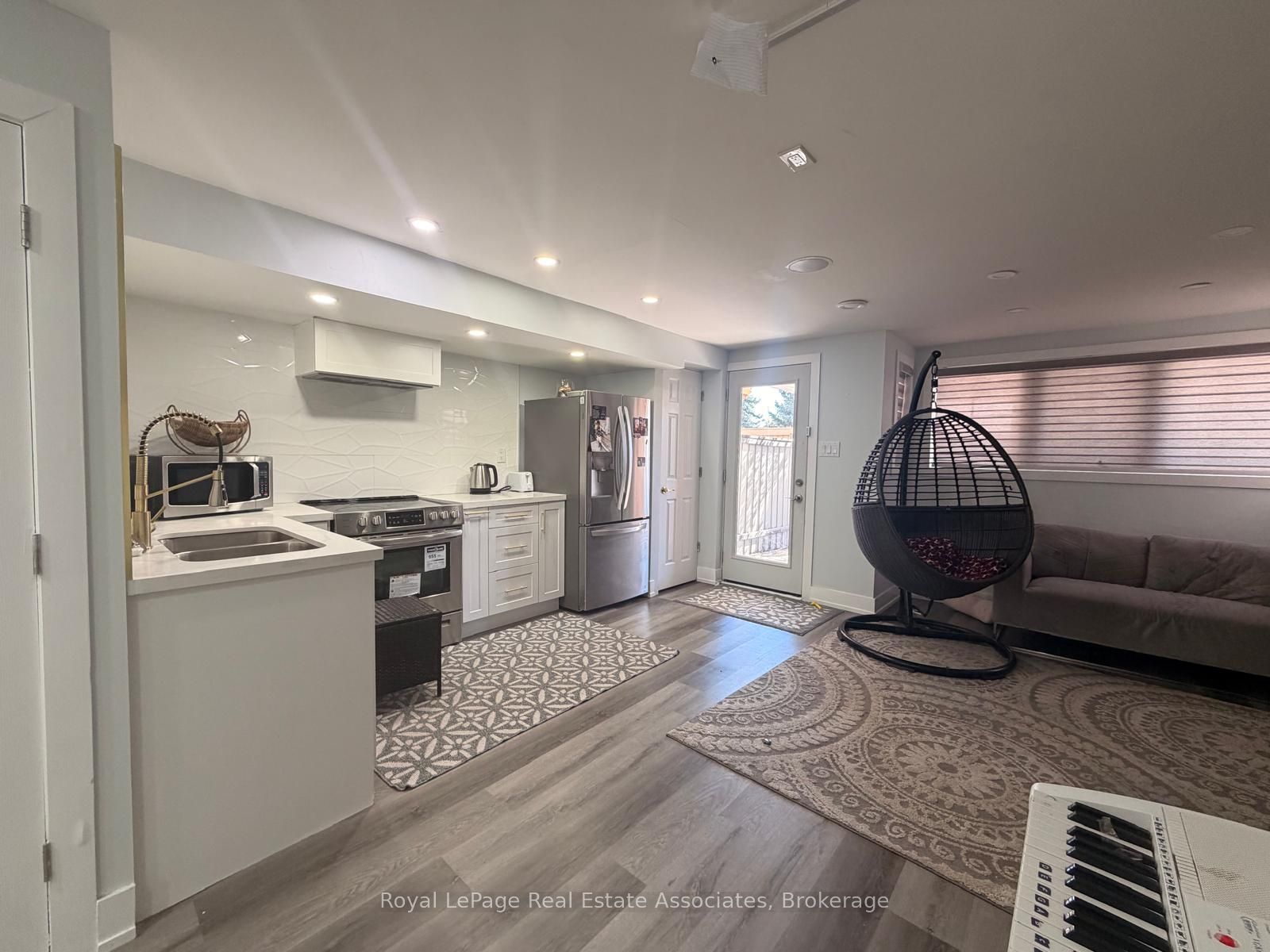 Unit BASEMENT SUIT - 36 Zanetta Crescent, Brampton 4