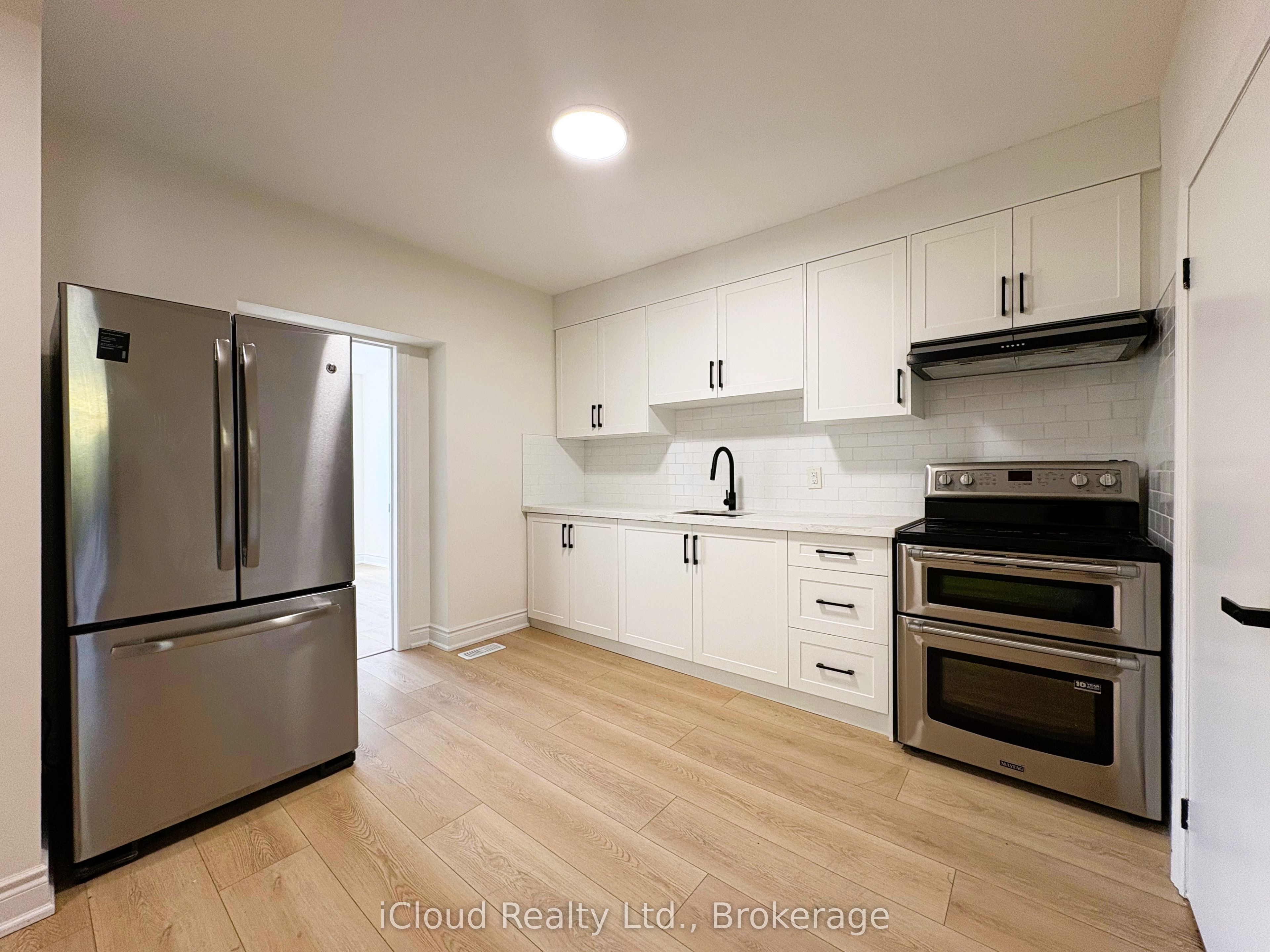Unit MAIN FLOOR - 1373 Davenport Road, Toronto 3