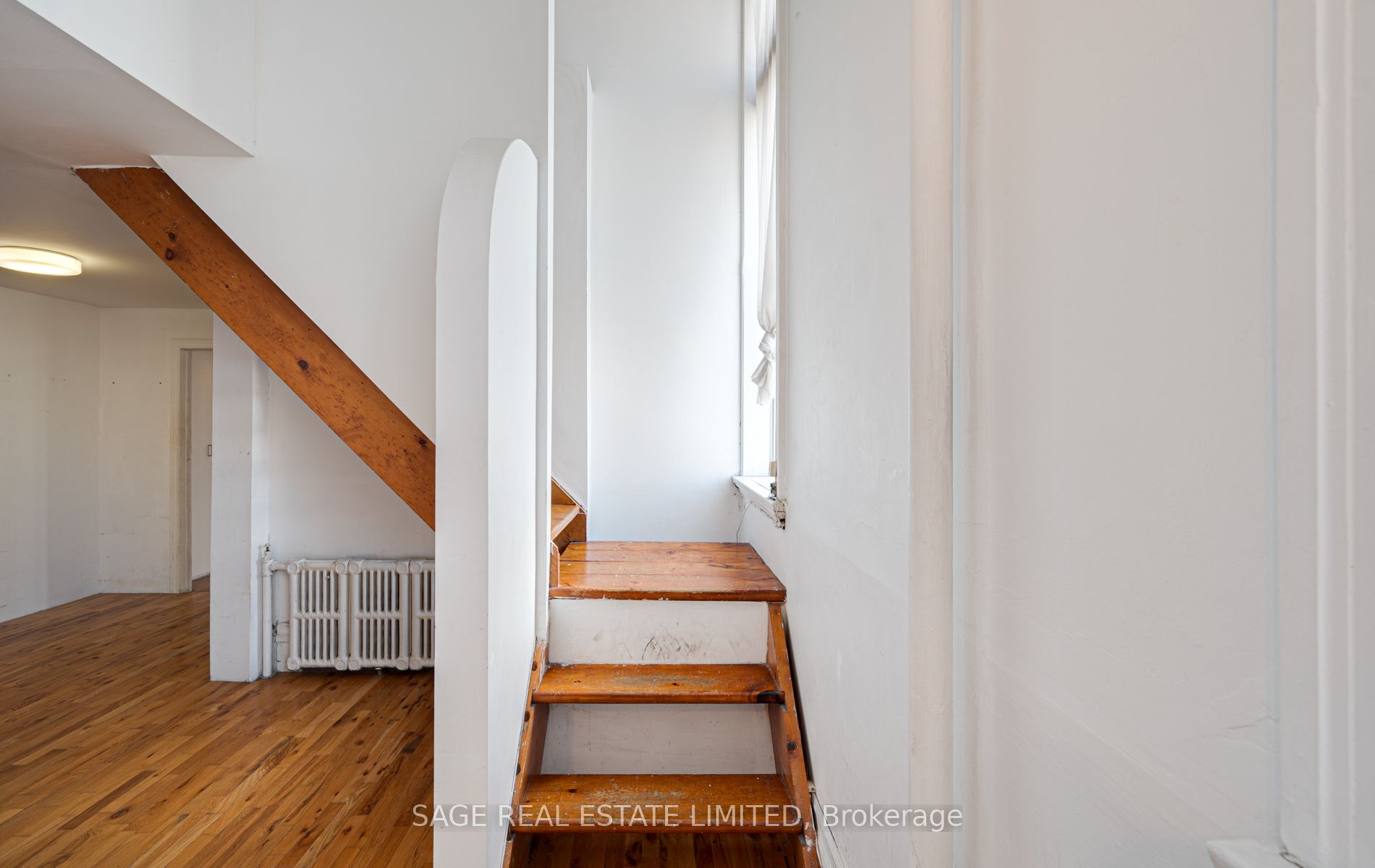 Unit Main N - 207A Cowan Avenue, Toronto 5