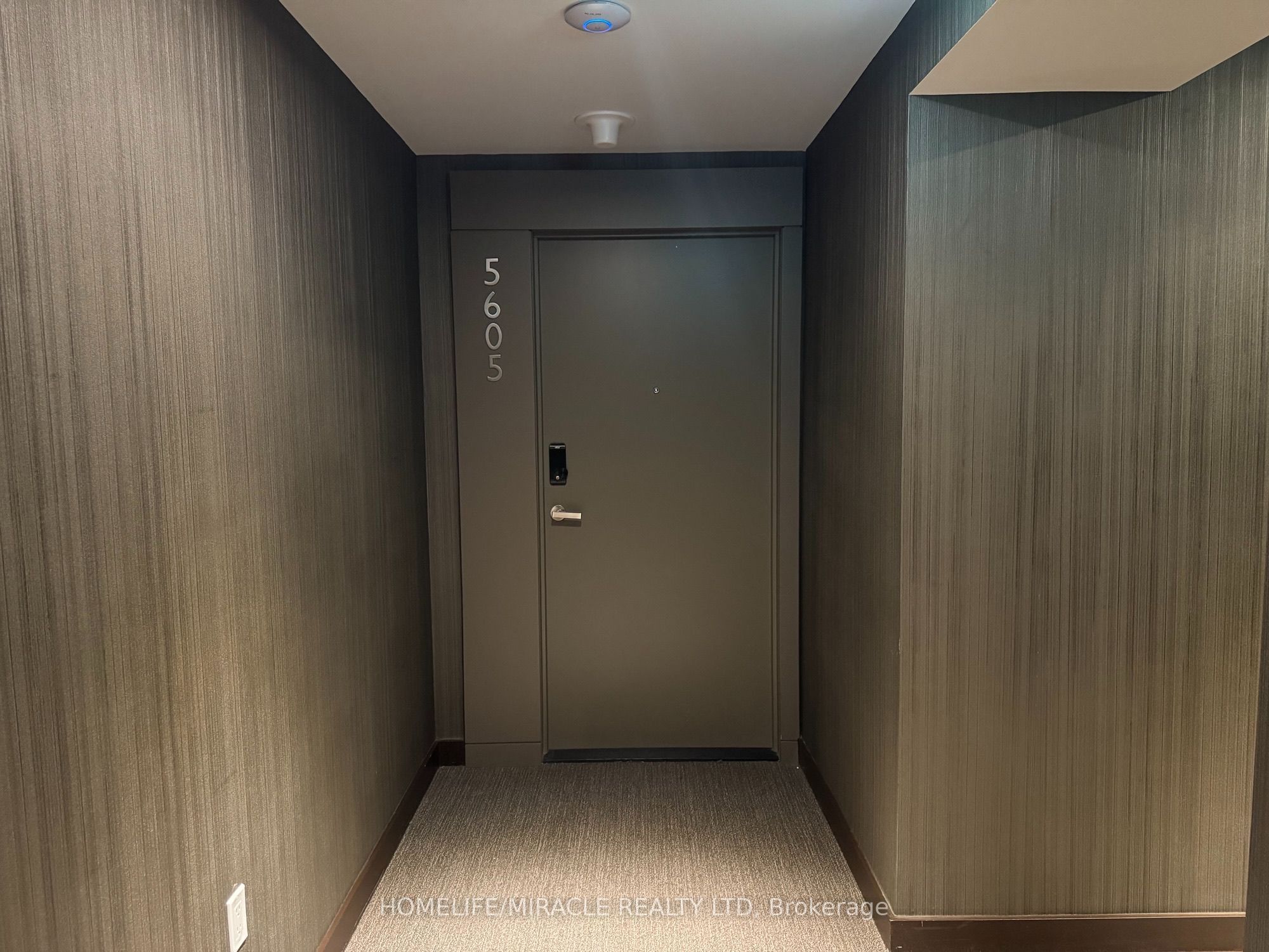 Unit 5605 - 448 Burnhamthorpe Road, Mississauga 3
