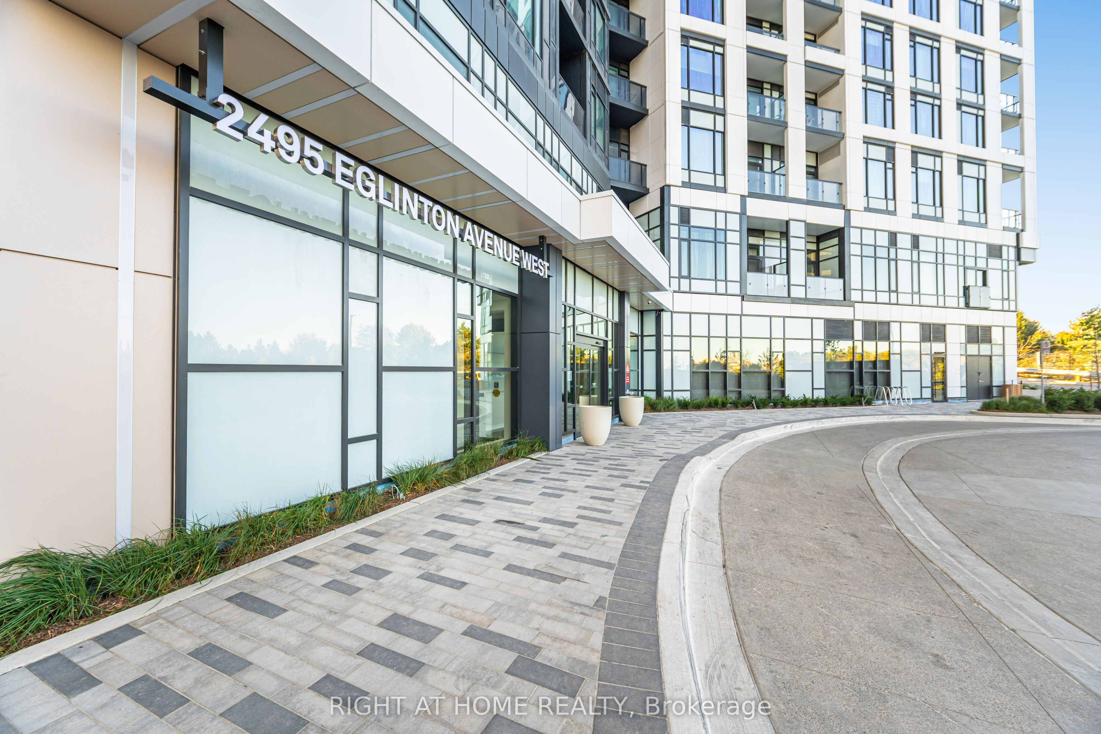 Unit 2203 - 2495 Eglinton Avenue W, Mississauga 2