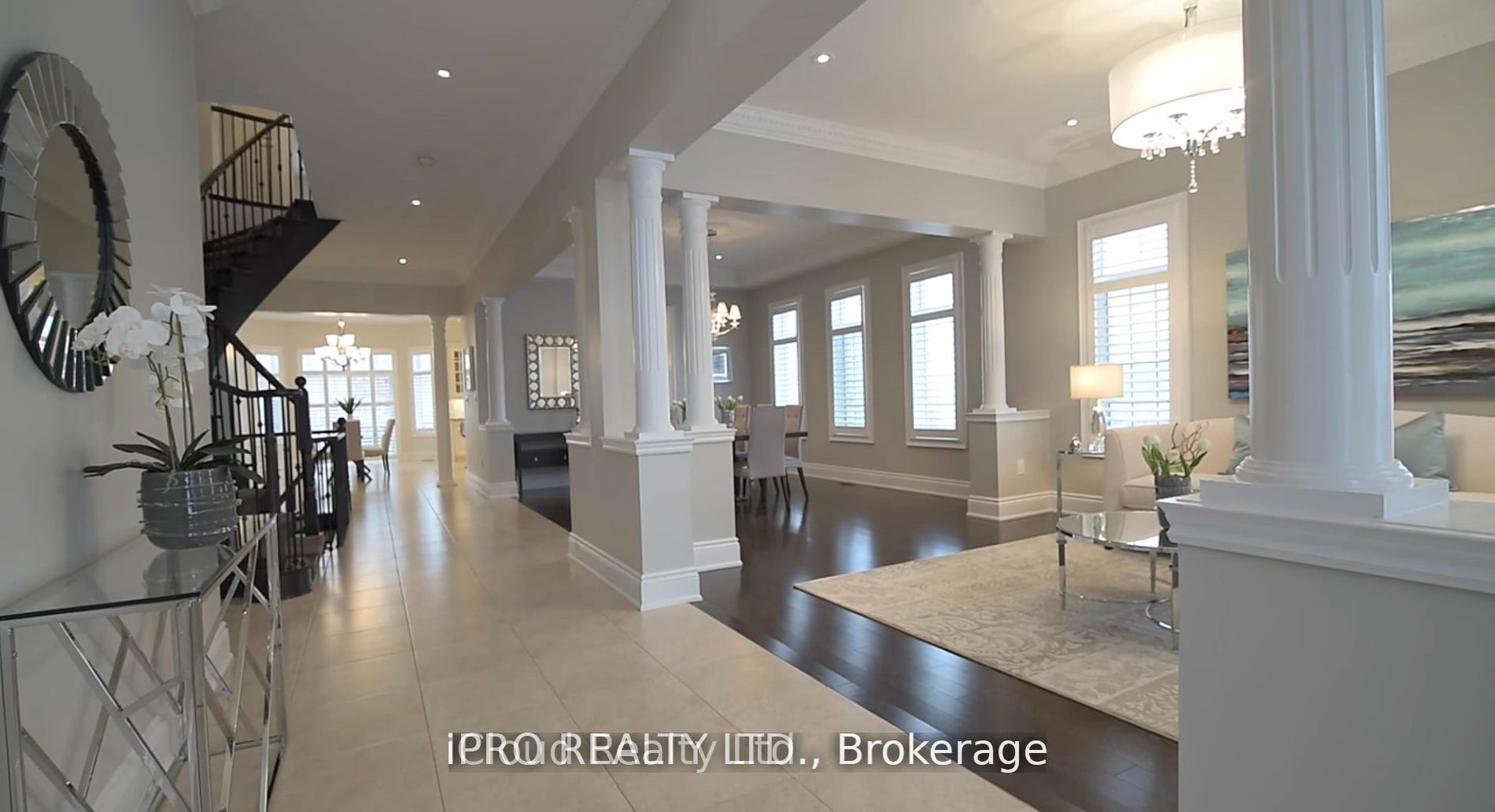 5116 Summersky Court, Mississauga 2