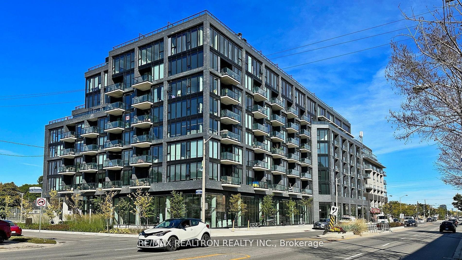 Unit 608 - 7 Smith Crescent, Etobicoke 2