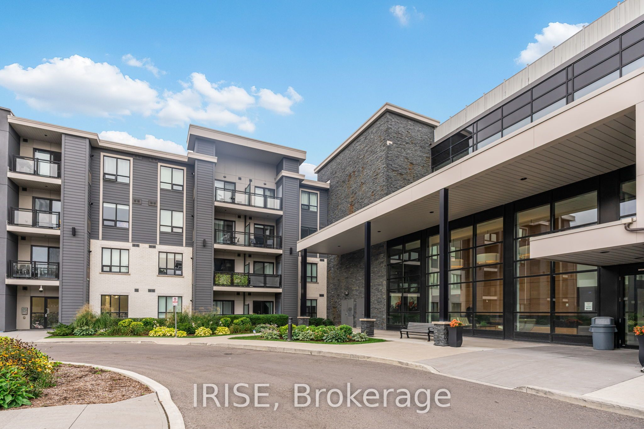 Unit 437 - 3170 Erin Mills Parkway, Mississauga 4