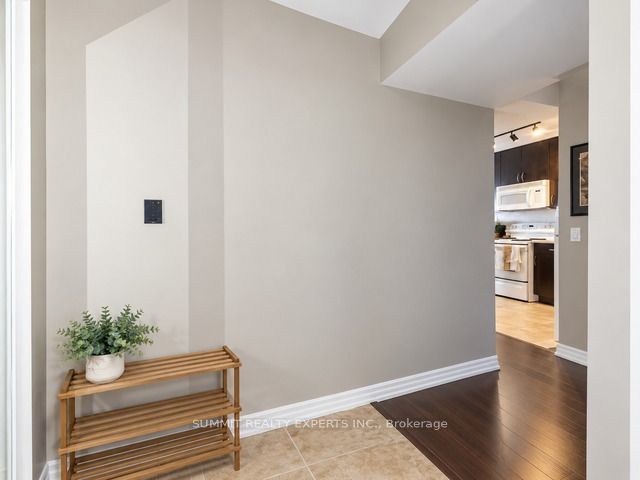 Unit 1605 - 223 Webb Drive, Mississauga 3