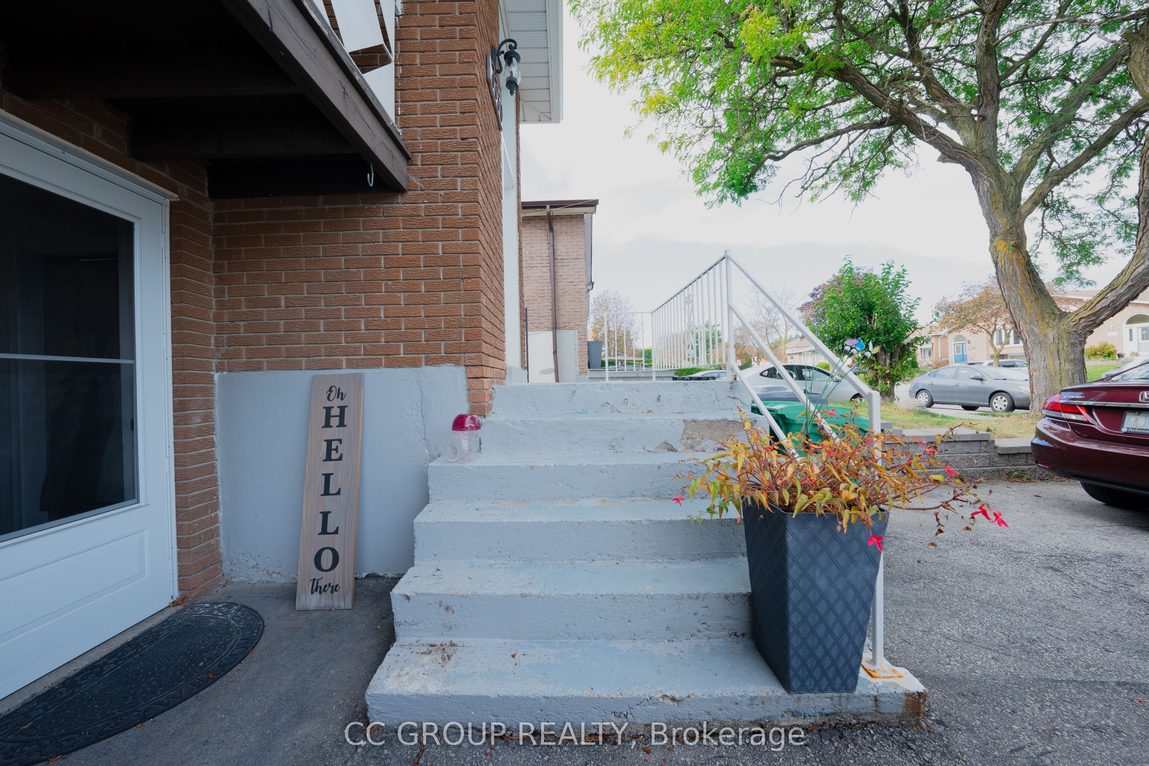 Unit Lower - 3350 Delfi Road, Mississauga 2