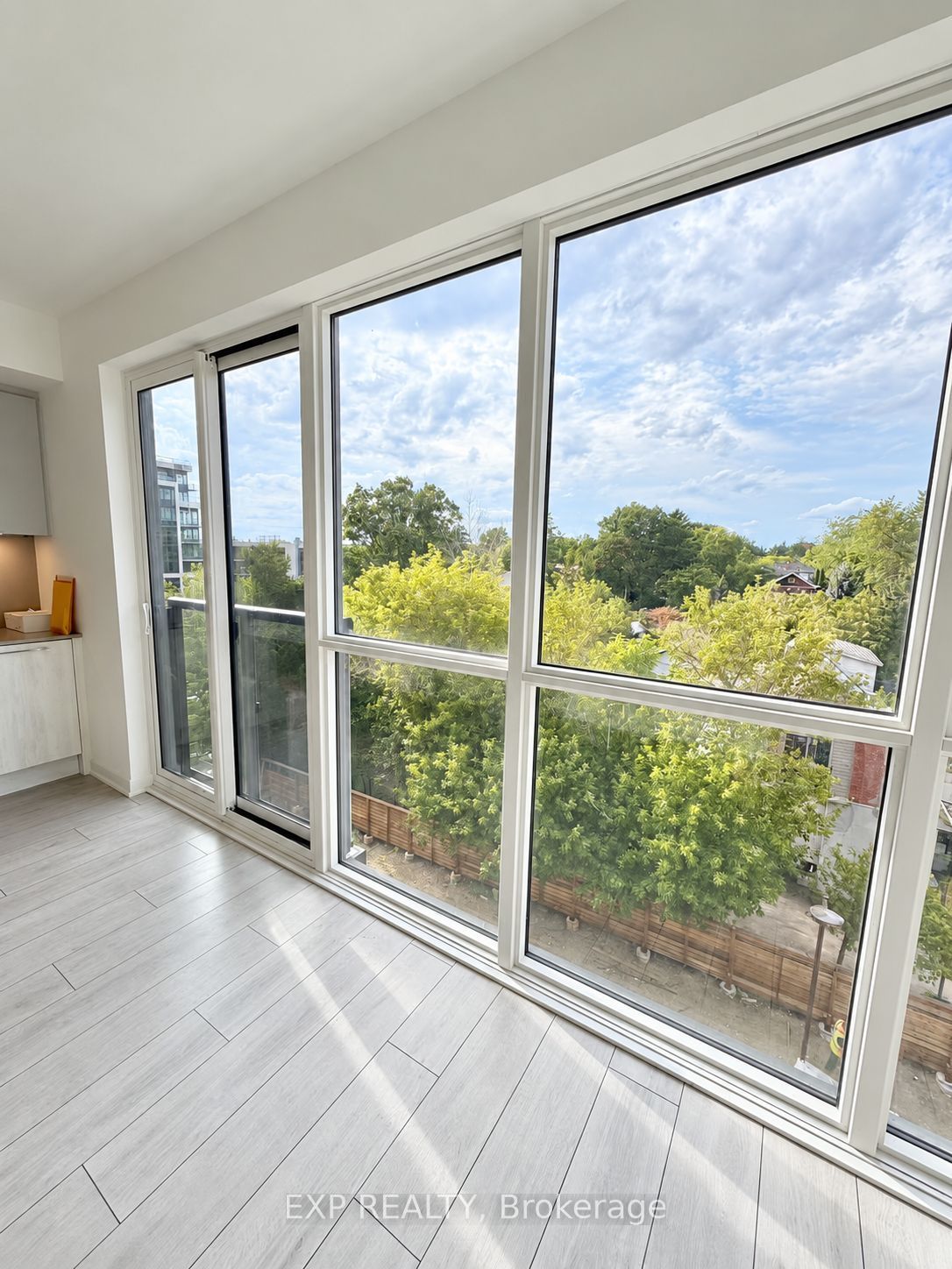 Unit 409 - 1381 Lakeshore Road, Mississauga 5