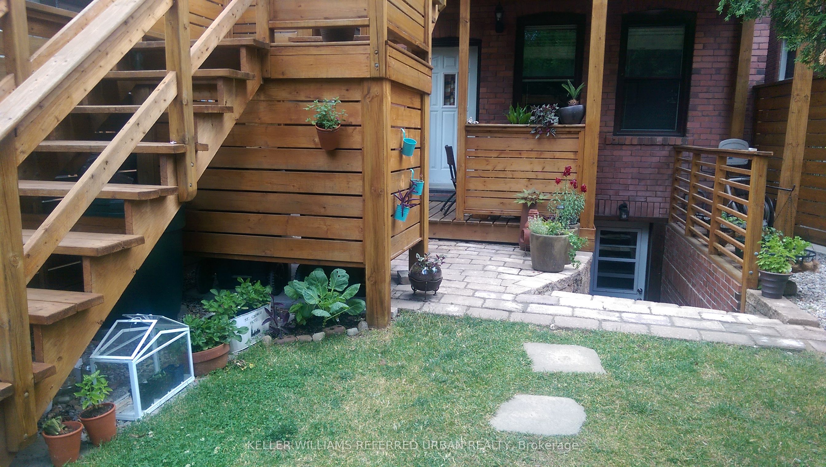 Unit Main - 226 Harvie Avenue, Toronto 3