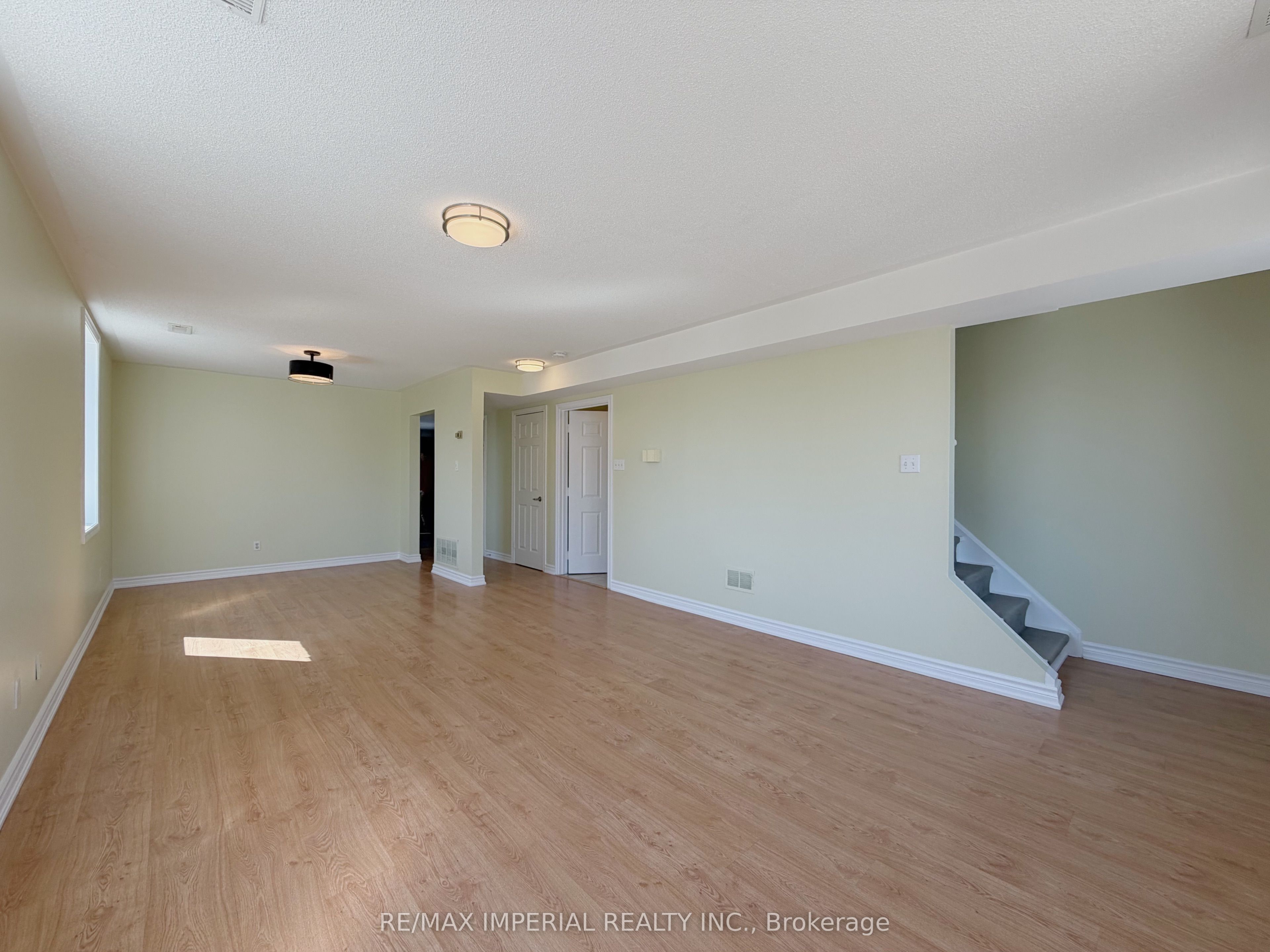 621A The Queensway, Etobicoke 5