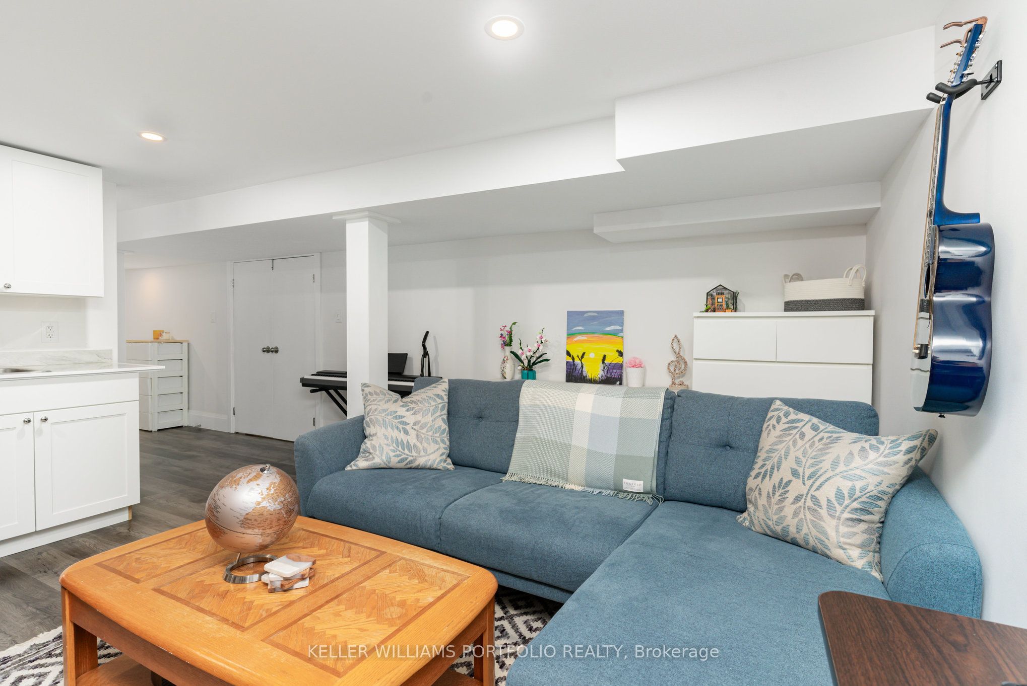 Unit Lower - 329 Runnymede Road, Toronto 5