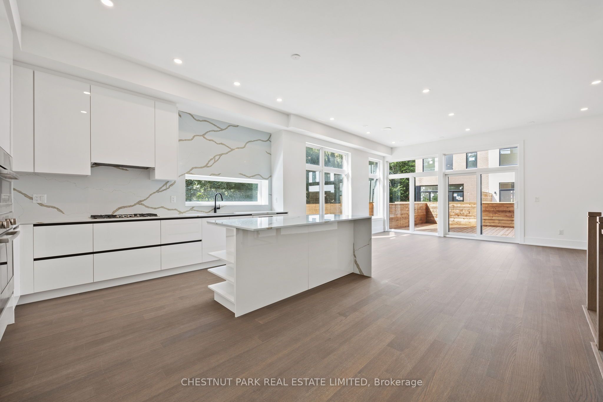 Unit 11 - 20 Lou Parsons Way, Mississauga 3