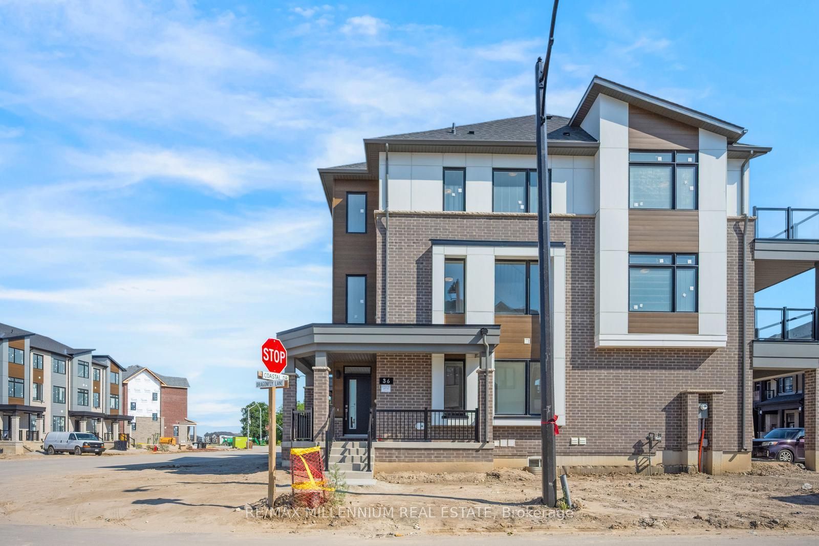 Unit Main - 36 Thornbird Crescent, Brampton 3