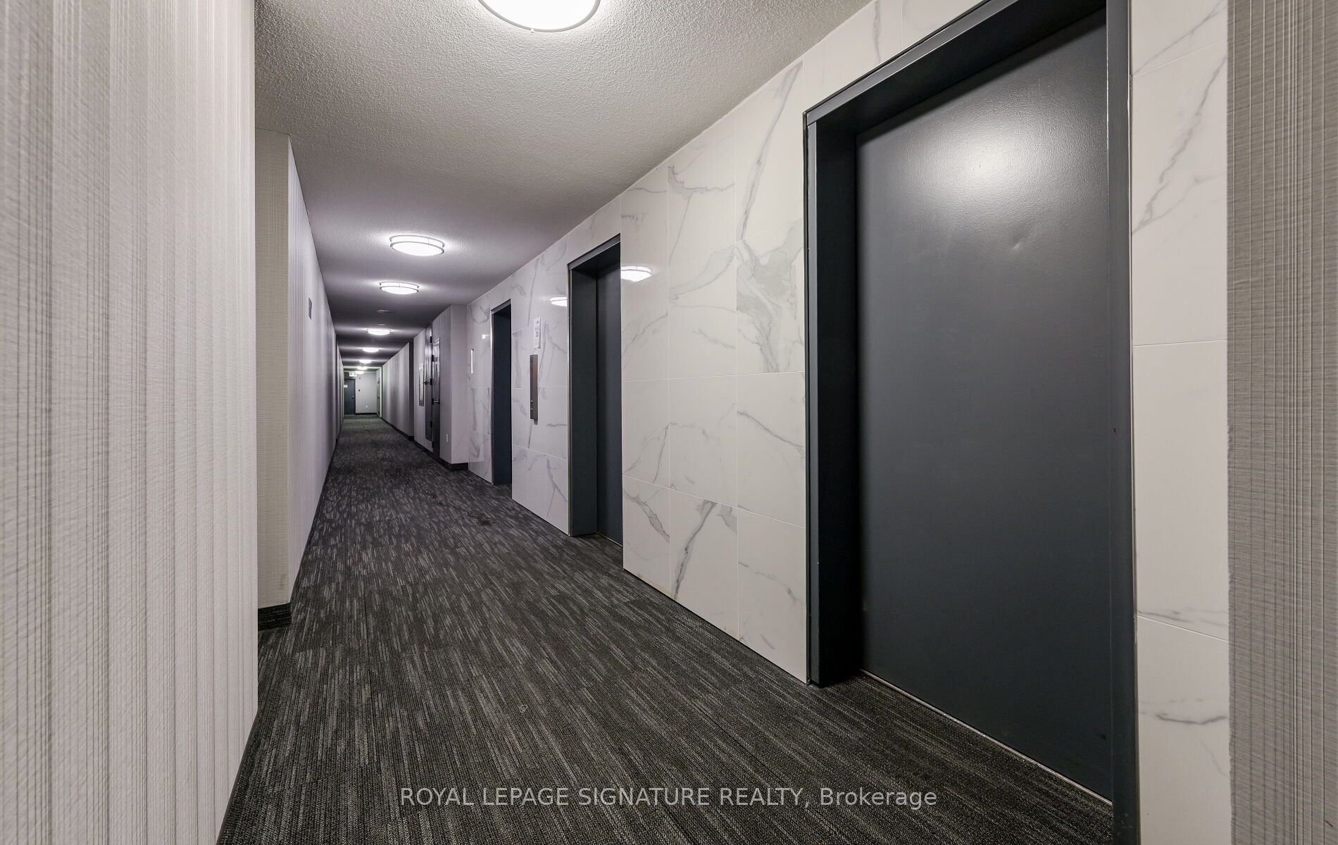 Unit 801 - 4 Kings Cross Road, Brampton 3