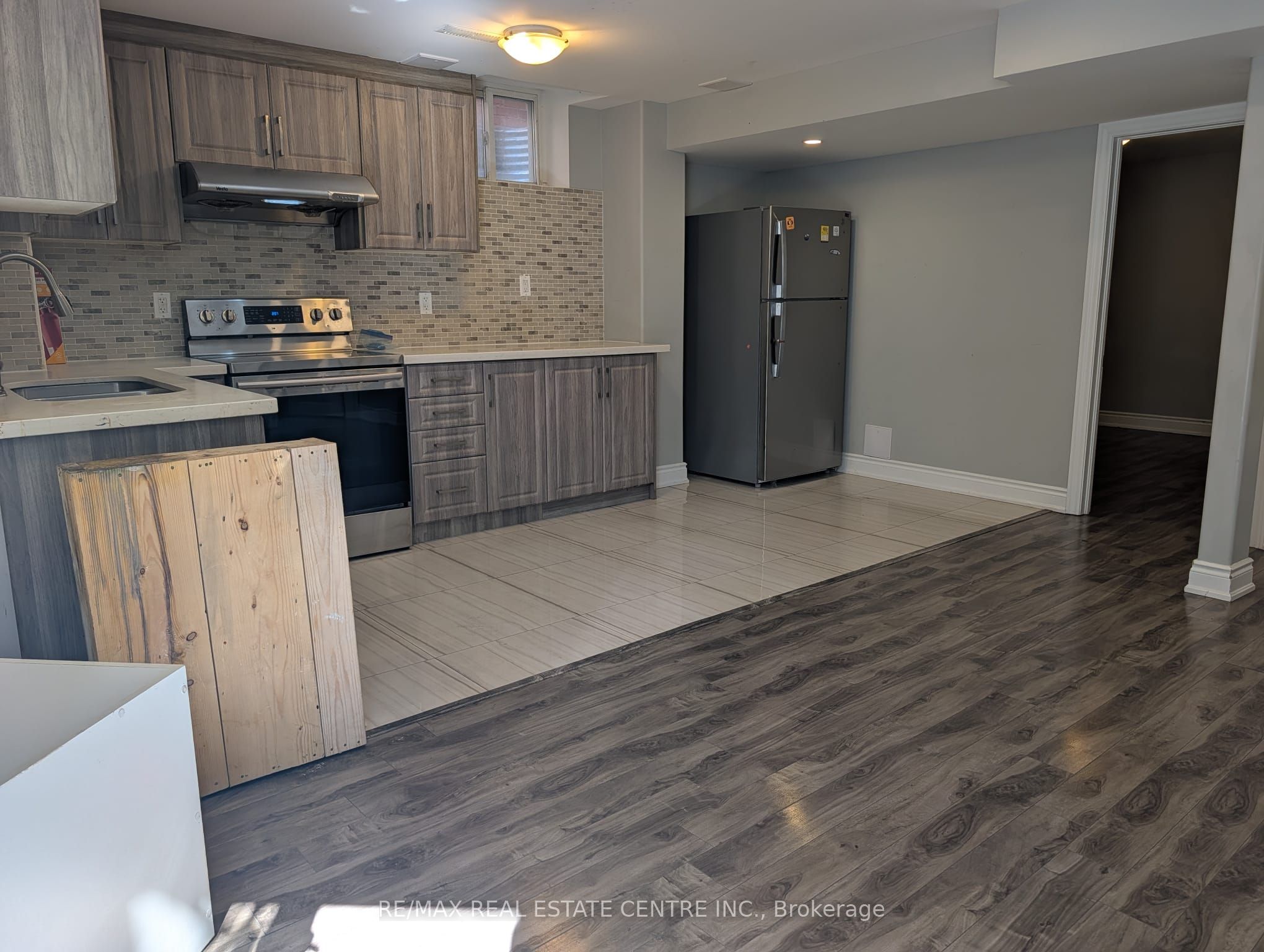 Unit BSMT - 70 Showboat Crescent, Brampton 5