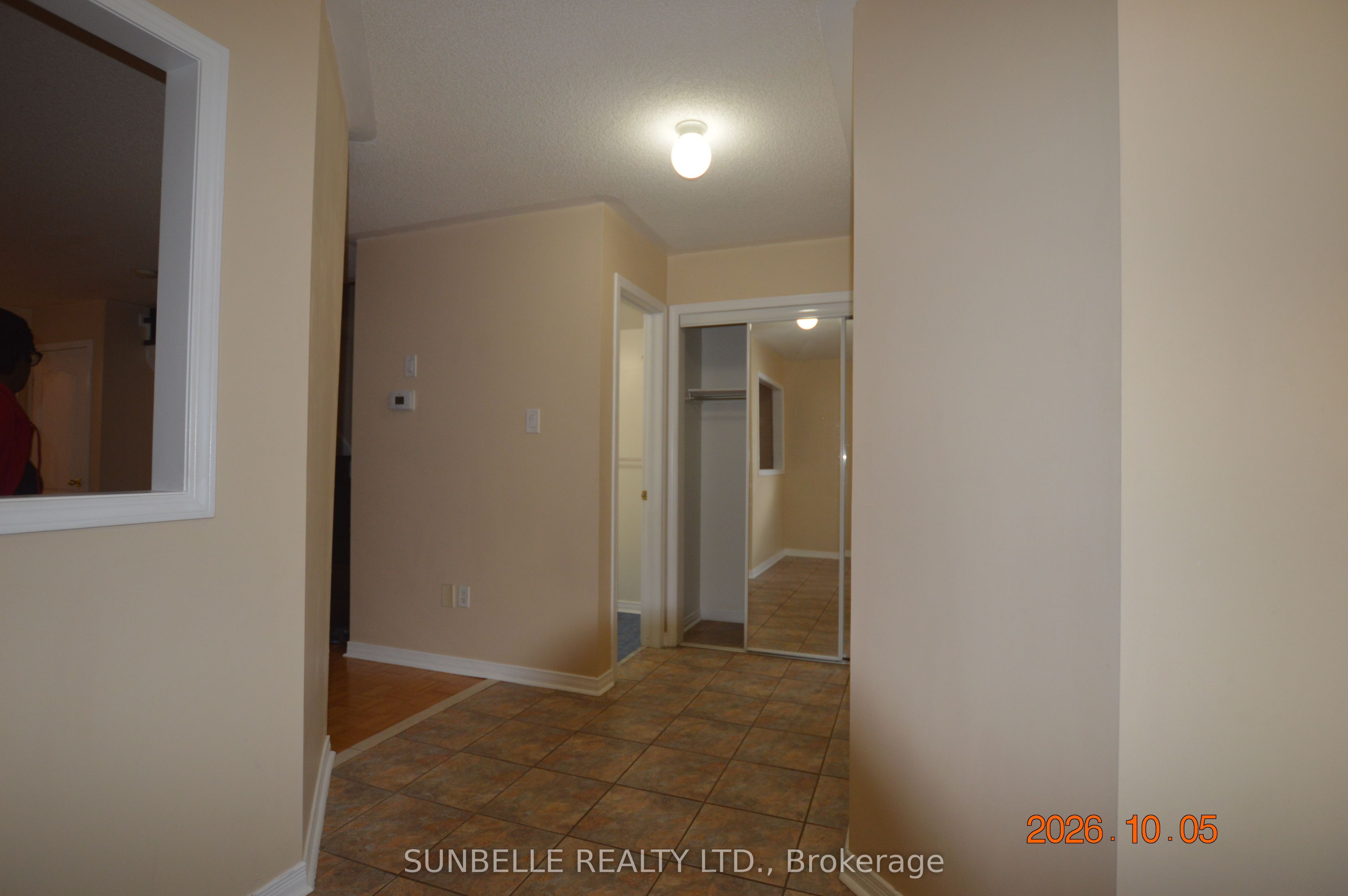 5709 Volpe Avenue, Mississauga 5