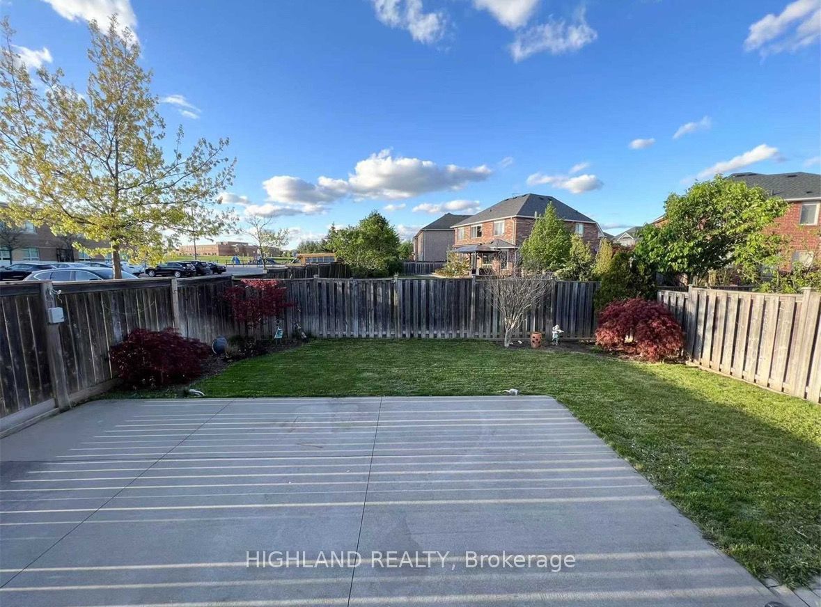 2109 Grand Oak Trail, Oakville 3