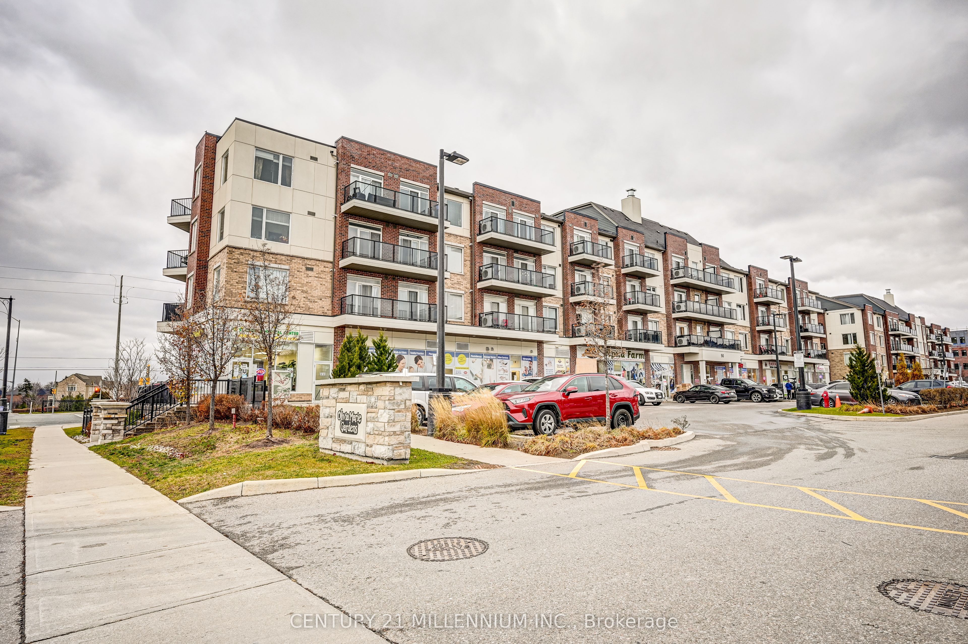 Unit 201 - 50 Sky Harbour Drive, Brampton 2