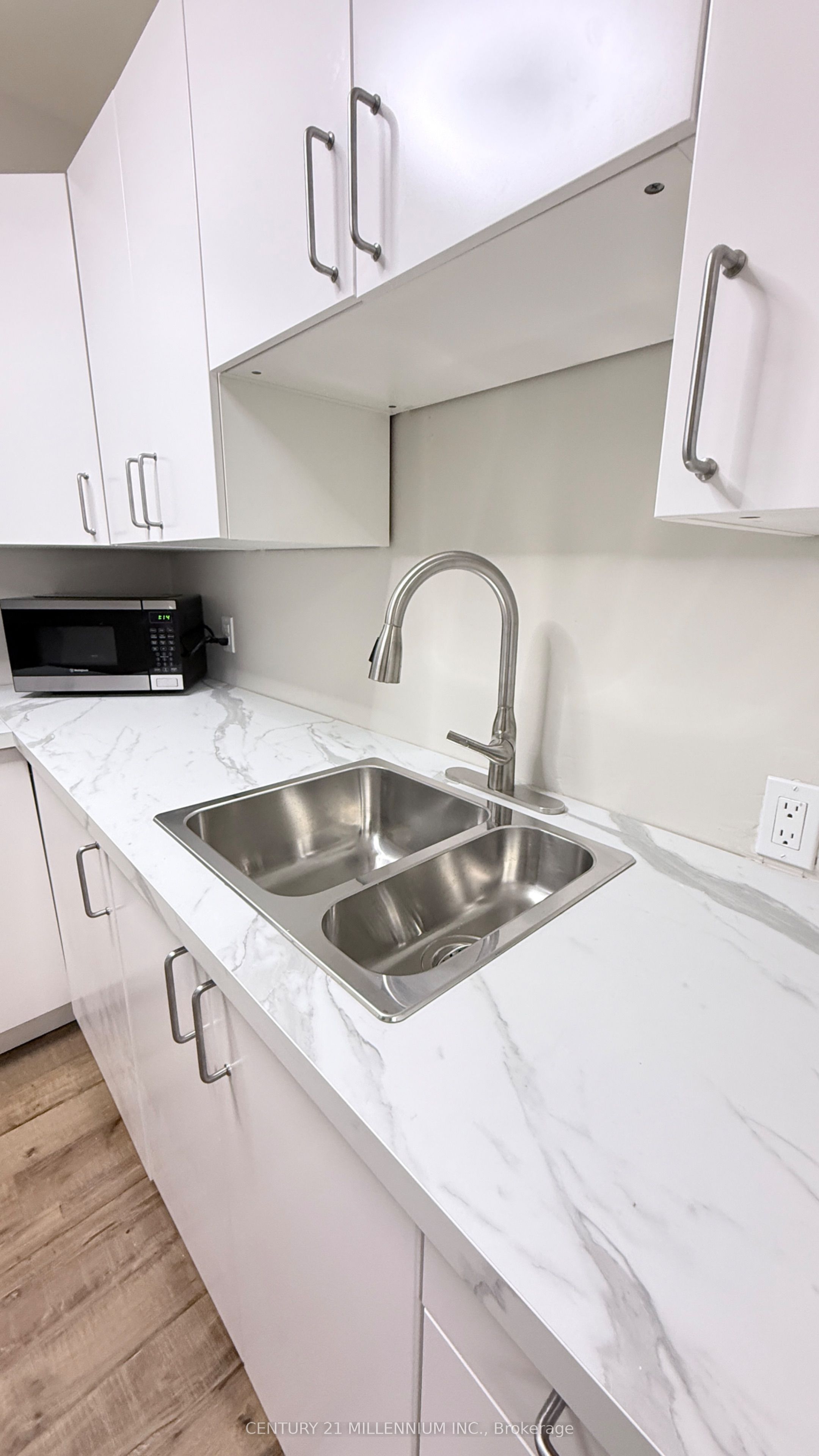 Unit 80 - 90 Lawrence Avenue, Orangeville 5