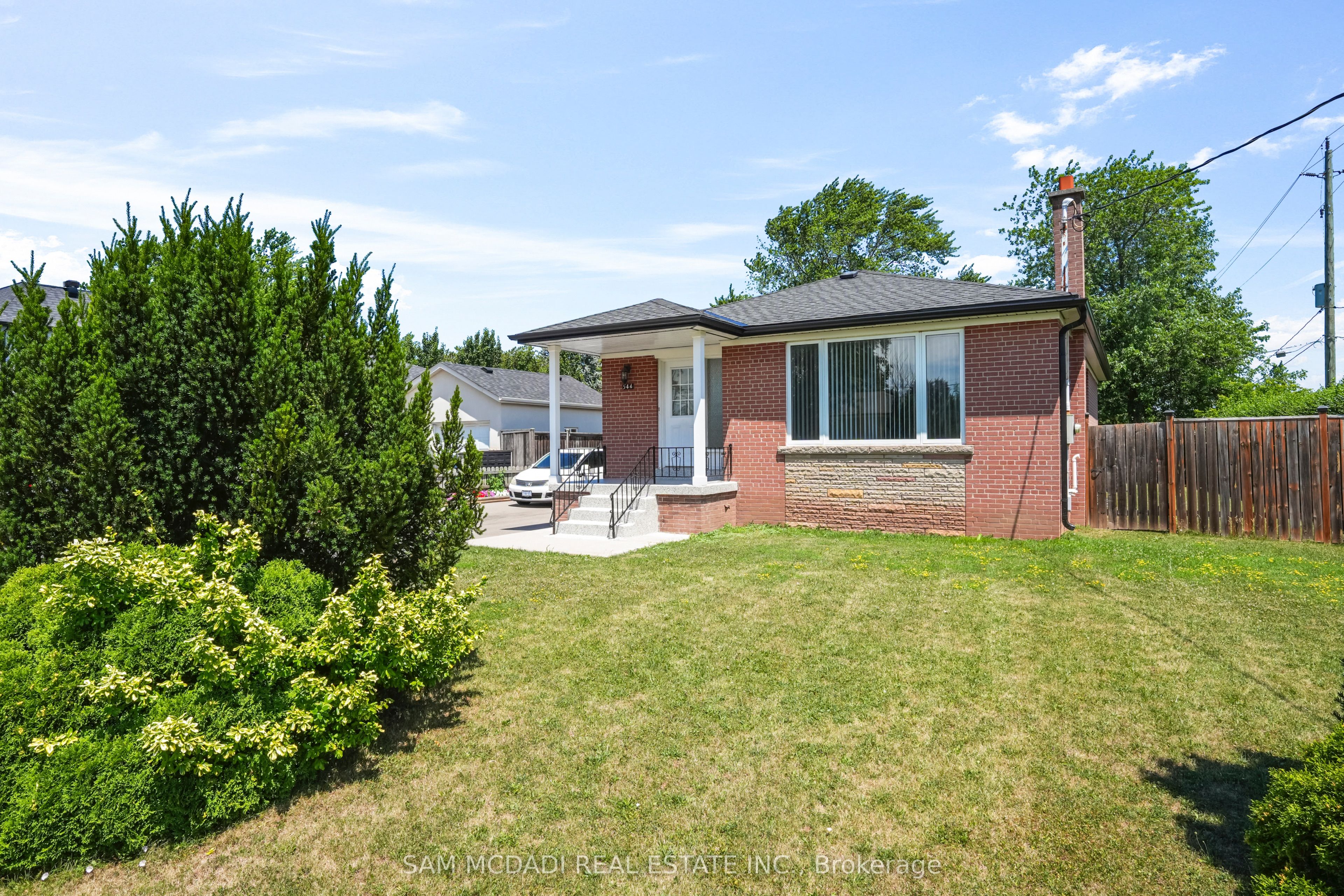 Unit Upper - 544 Sandmere Place, Oakville 4