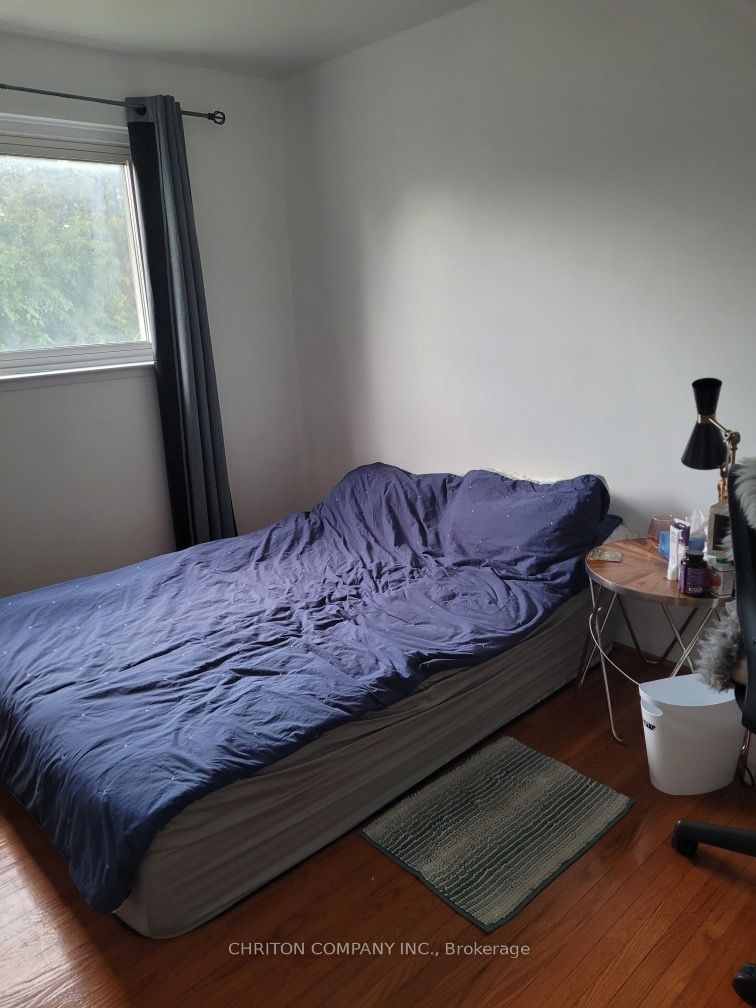 Unit Upper - 566 Chantenay Drive, Mississauga 5