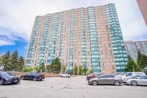 Unit 916 - 135 Hillcrest Avenue, Mississauga 3