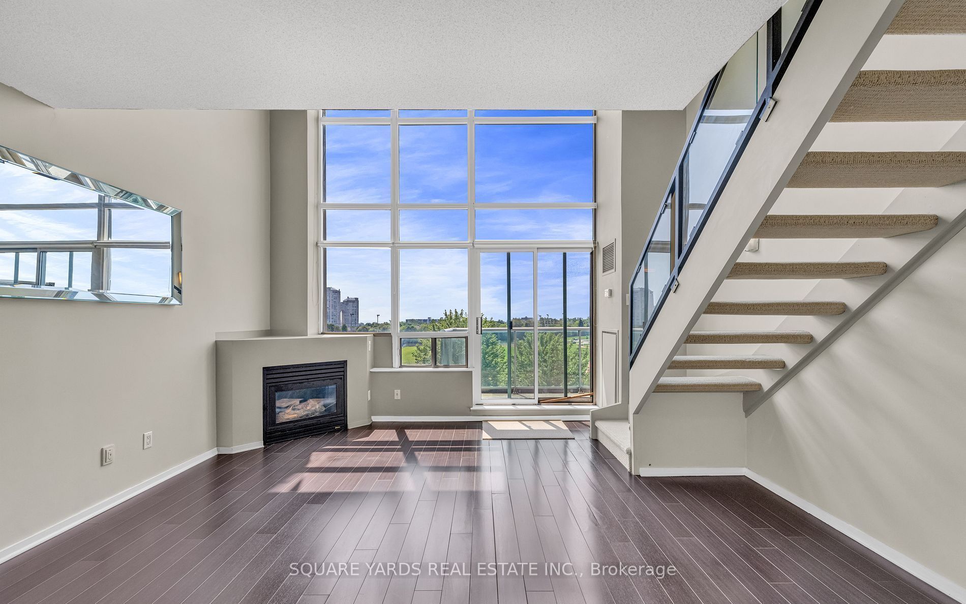 Unit 412 - 200 Manitoba Street, Etobicoke 2