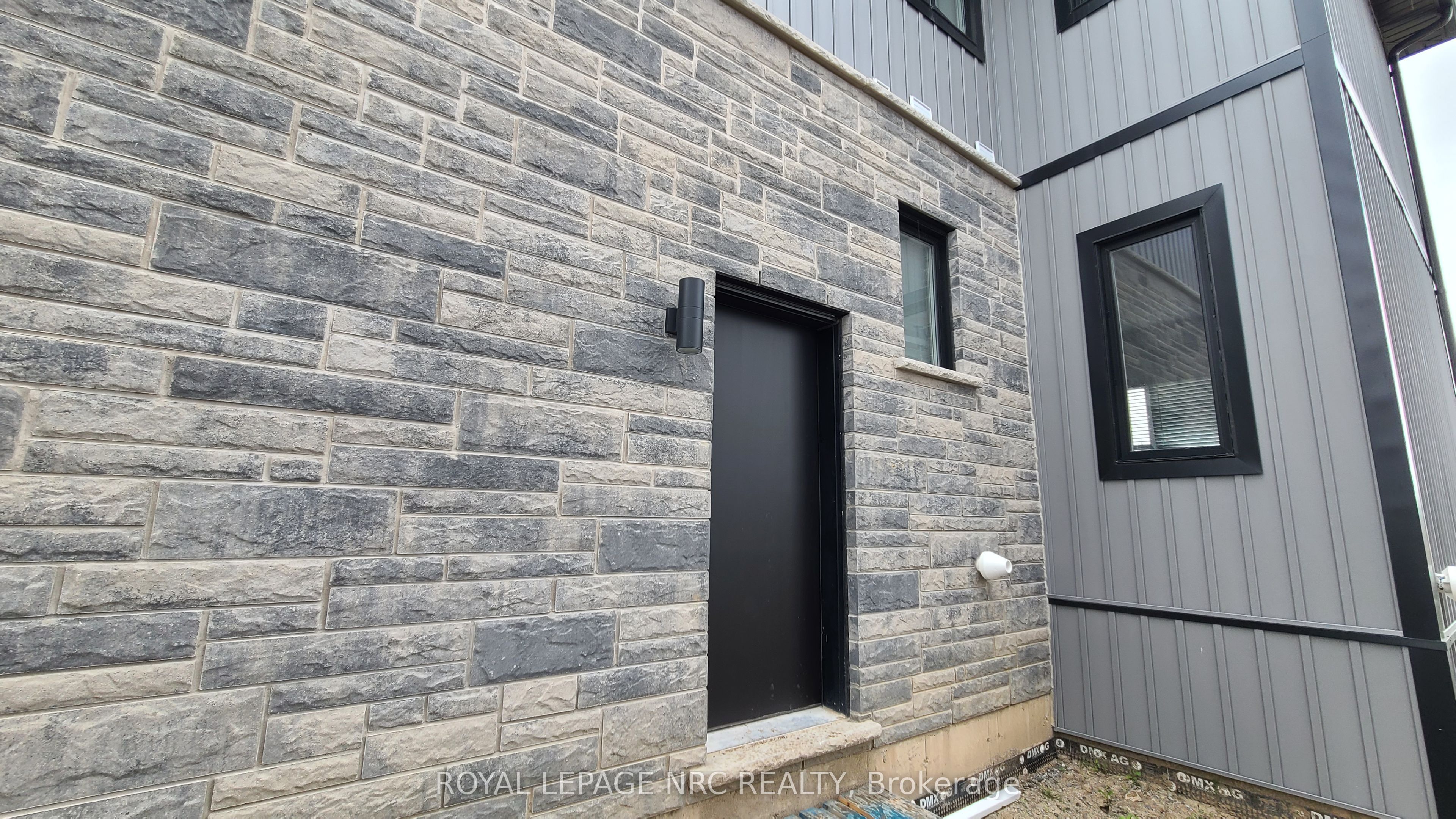Unit Lower - 7386 SPLENDOUR Drive, Niagara Falls 4