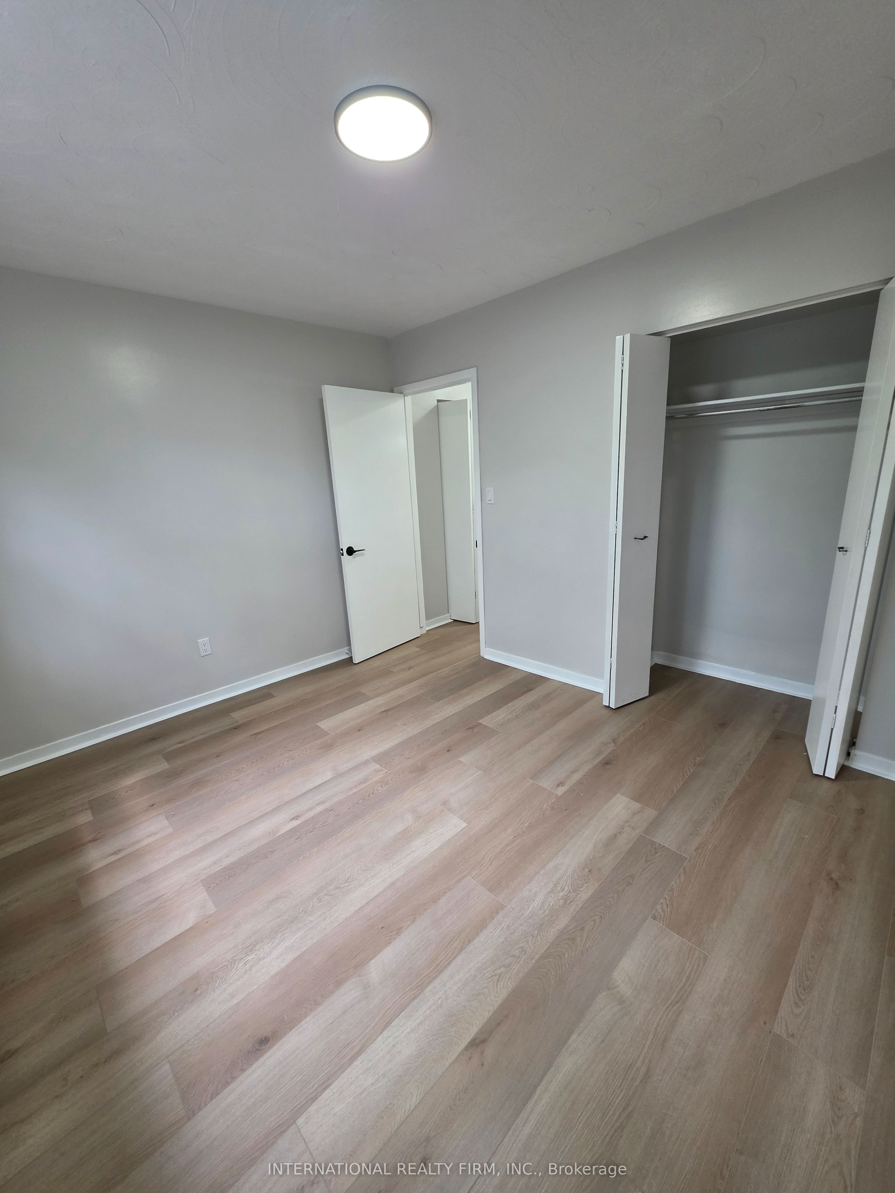 Unit 401 - 103 Emerald Street S, Hamilton 4