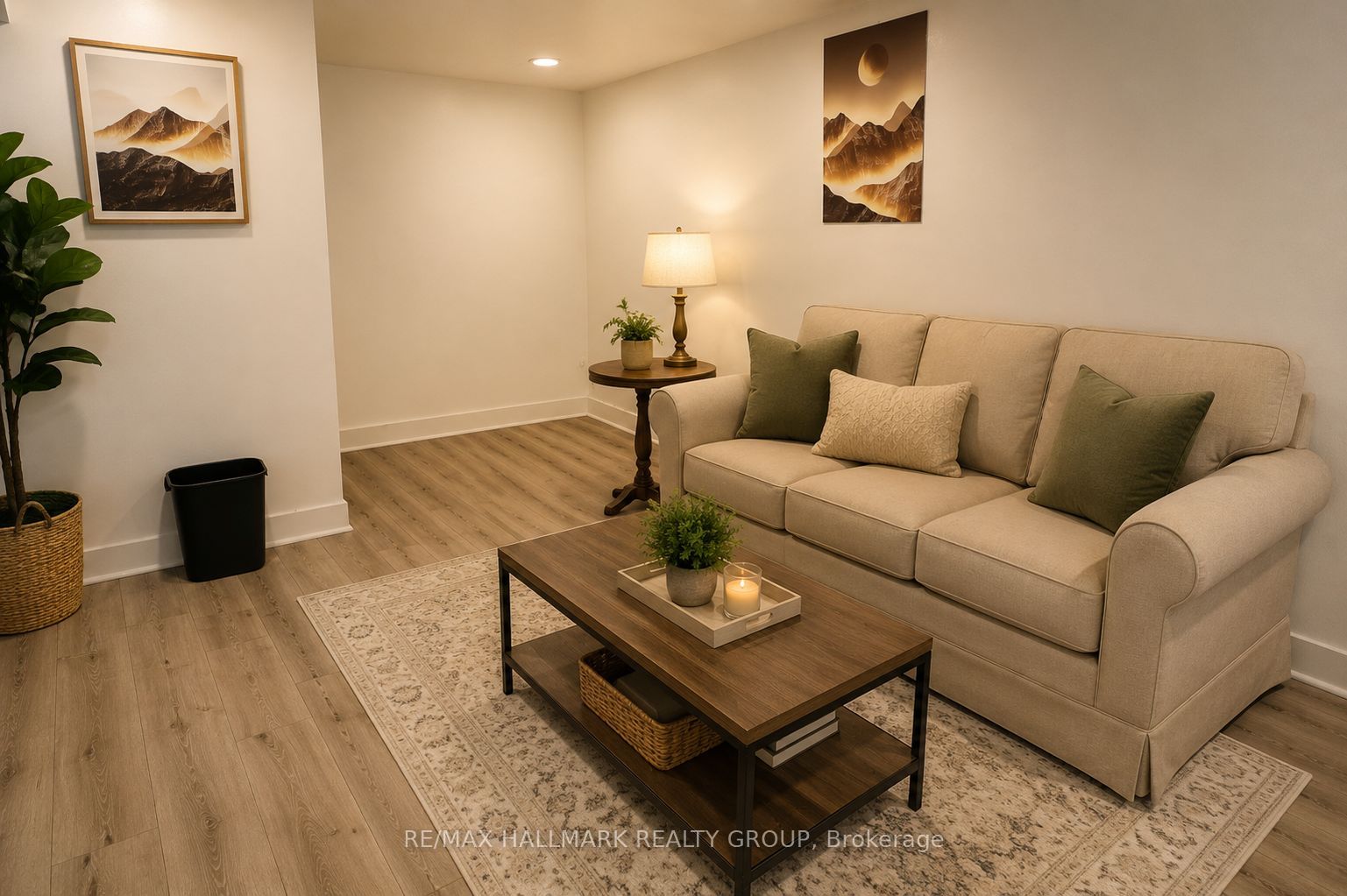 Unit B - 241 Ferland Street, Ottawa 4