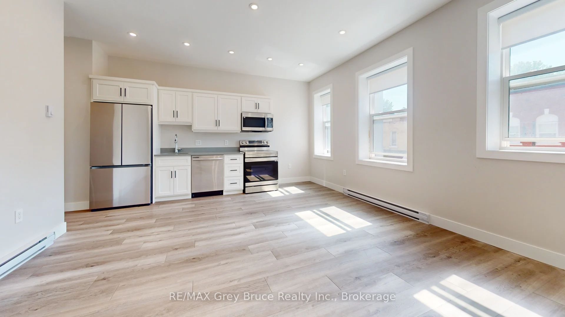 Unit Unit 7 - 39 1st Avenue S, Arran-Elderslie 3