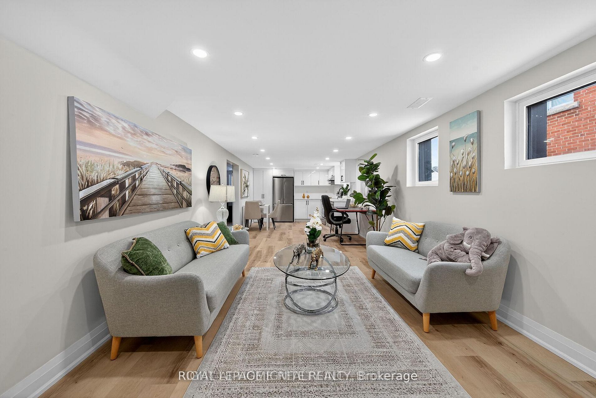 191 East 32nd Street, Hamilton 5