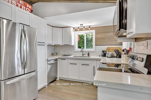 504 Pine Point Lane, Madoc 5