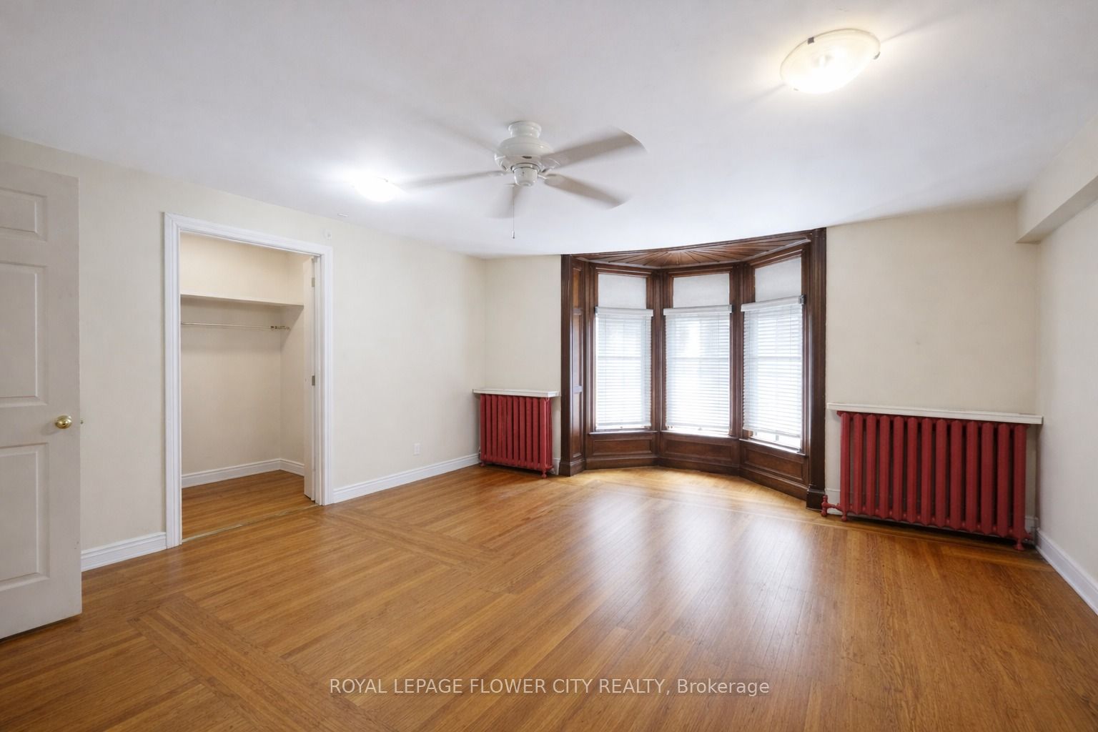 Unit 1 - 199 Division Street, Welland 2