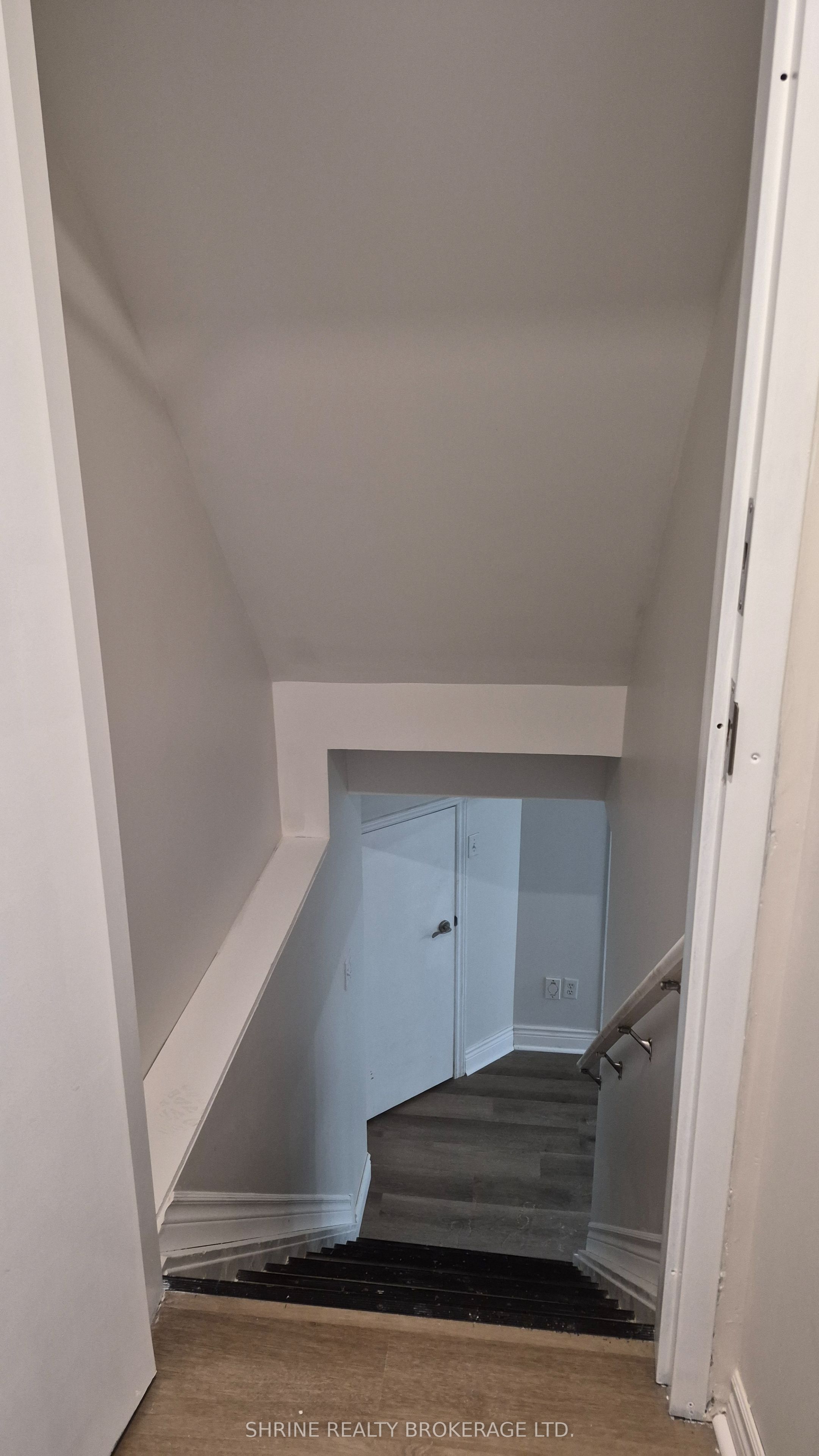 Unit Basement - 1961 Rollingacres Drive, London 2