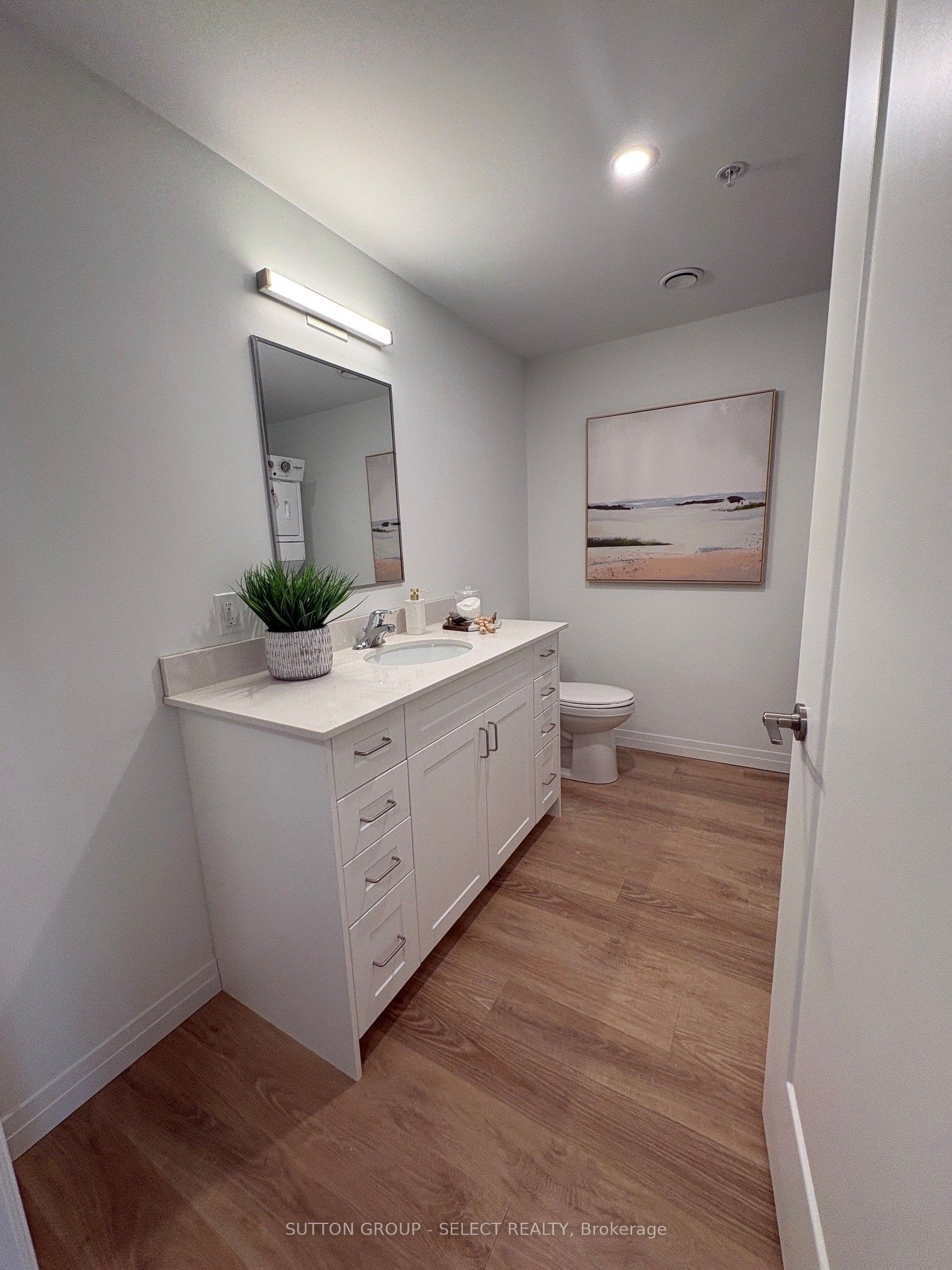 Unit 315 - 351 Hill Street, London 5