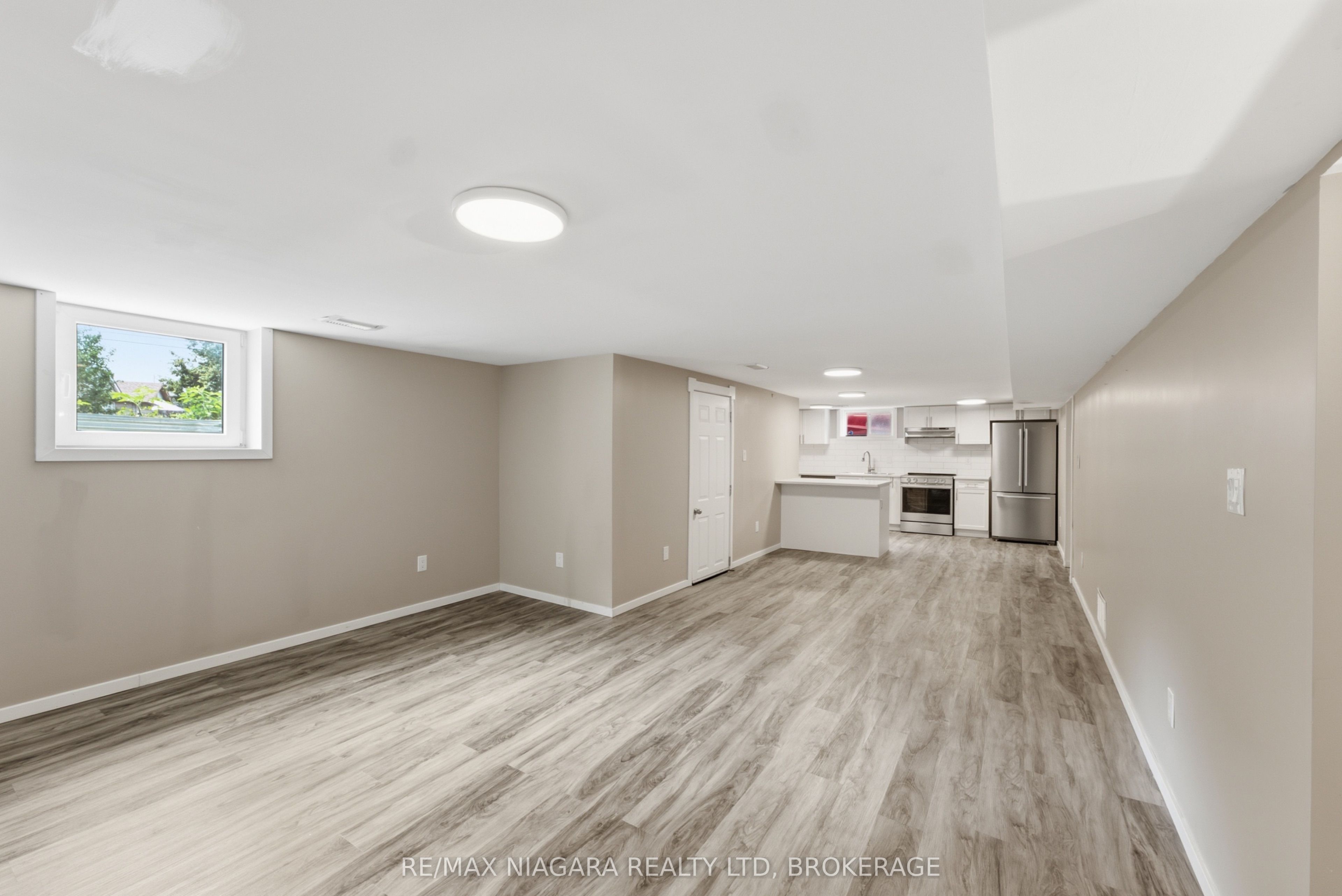 Unit Basement - 250 Grantham Avenue, St. Catharines 4