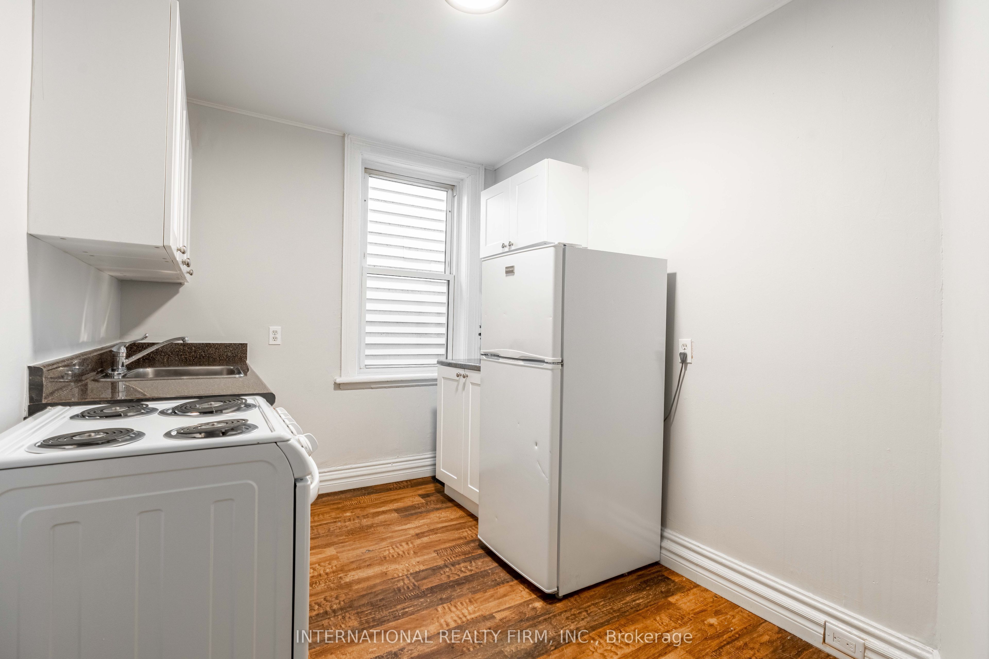 Unit 3 - 221 Hamilton Road, London 3