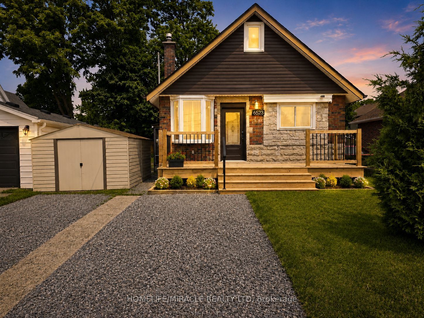 Unit Main - 6523 Barker Street, Niagara Falls 2