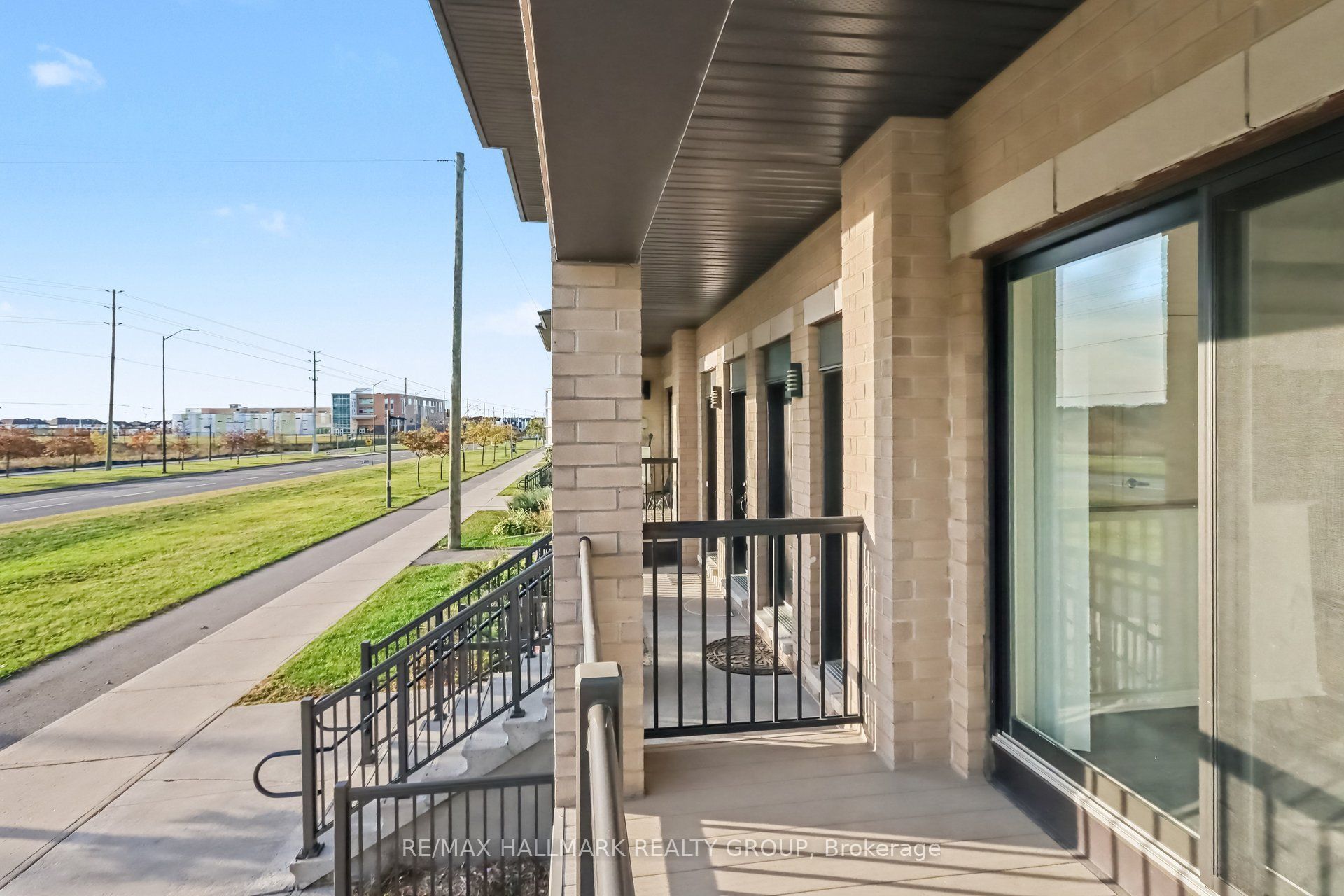 Unit K - 50 Jaguar Private, Stittsville-Goulbourn 2
