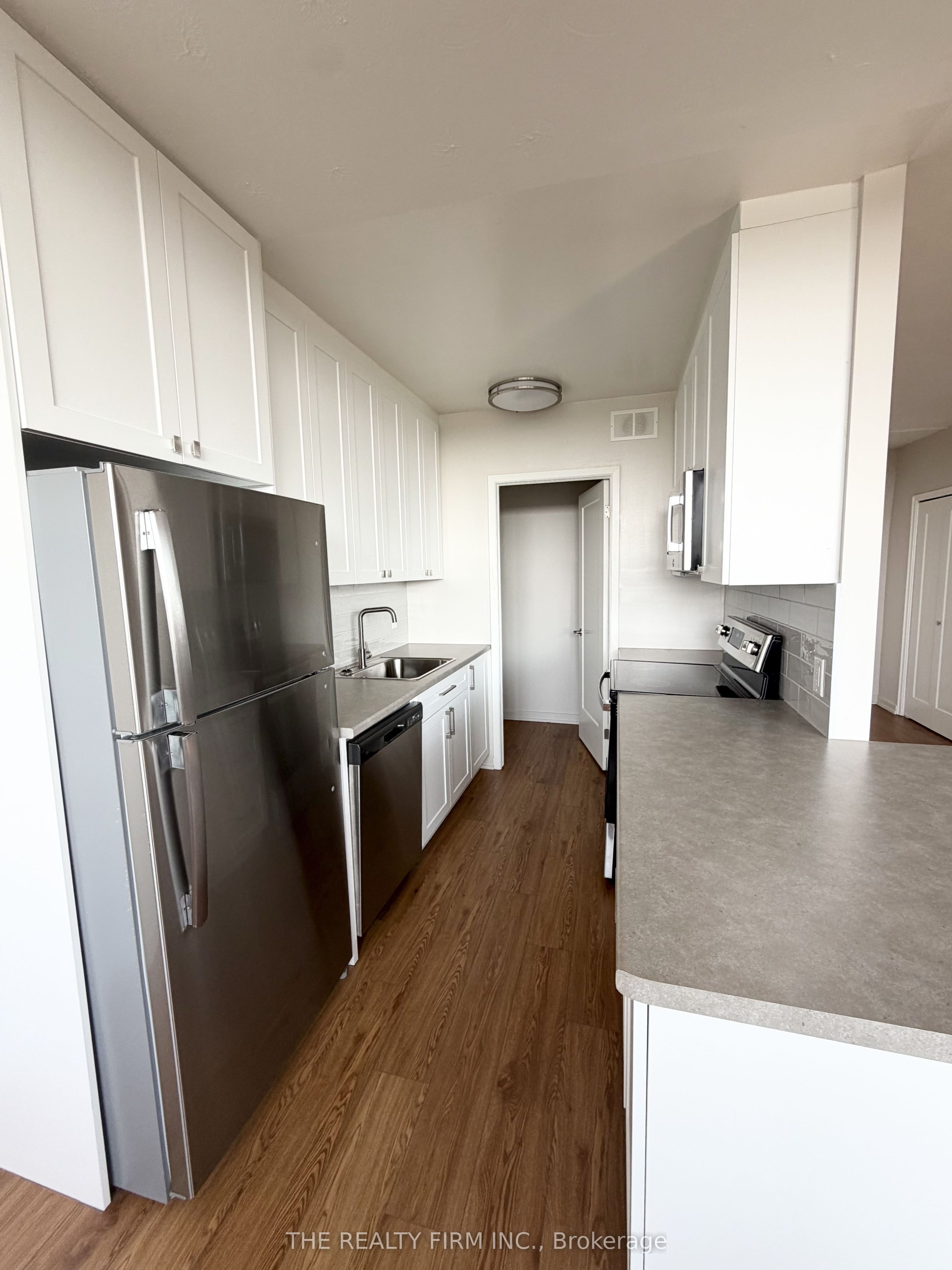 Unit 1202 - 1209 Richmond Street, London 4