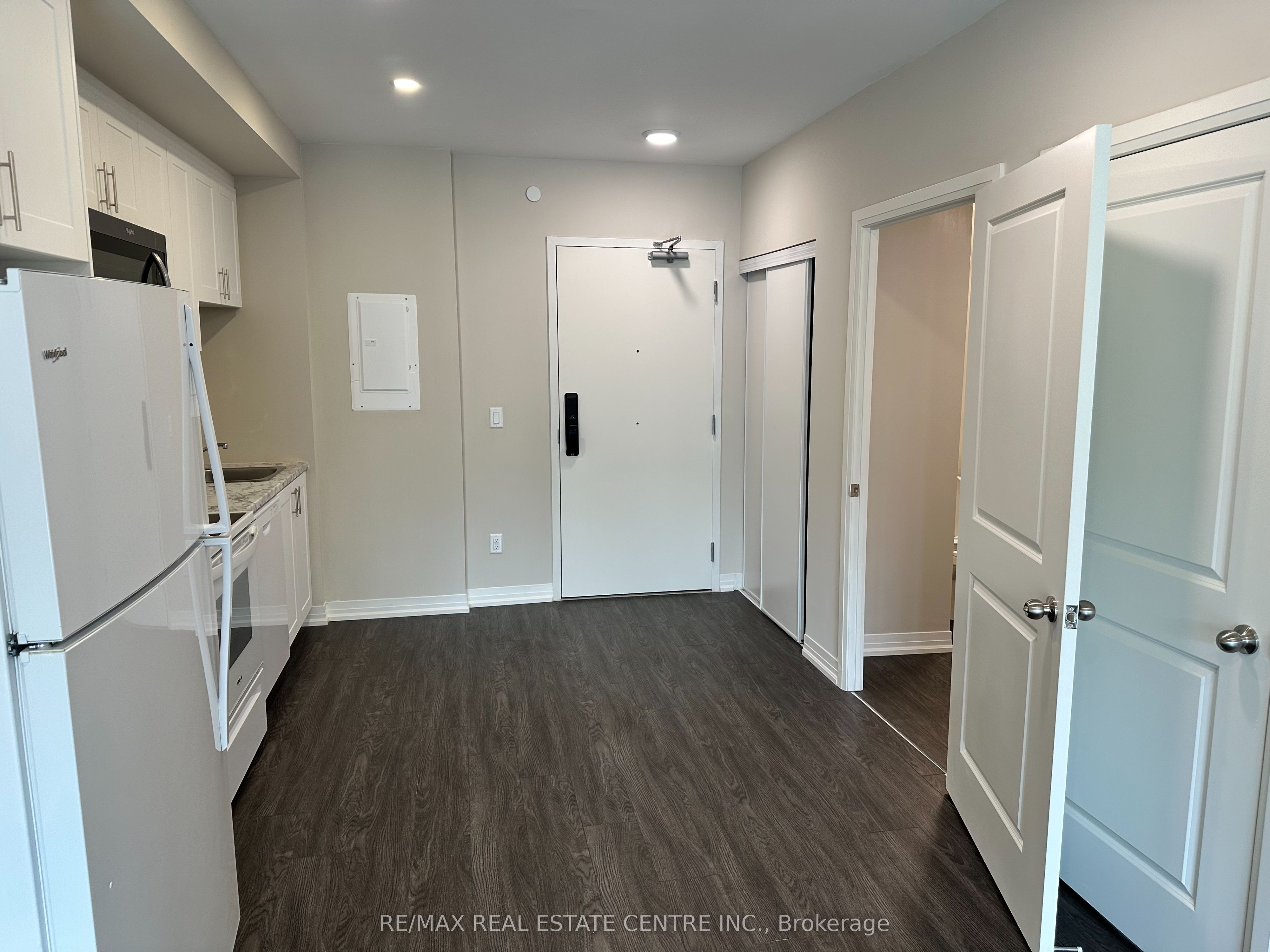 Unit 243 - 50 Herrick Avenue, St. Catharines 4