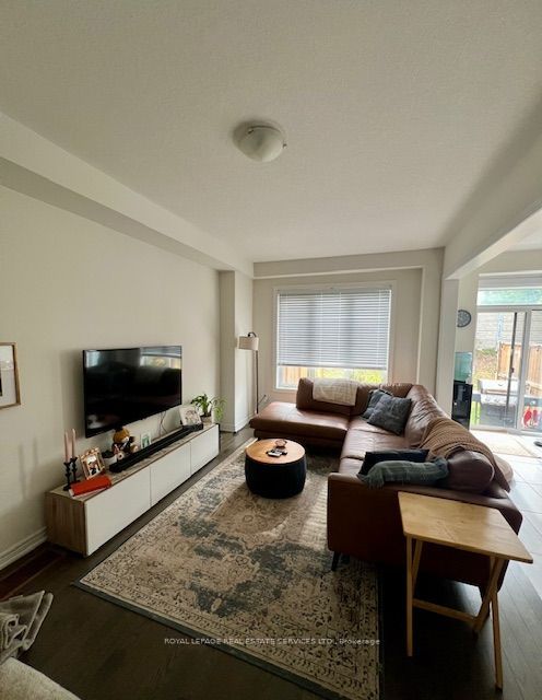 Unit 56 - 166 Deerpath Drive, Guelph 2